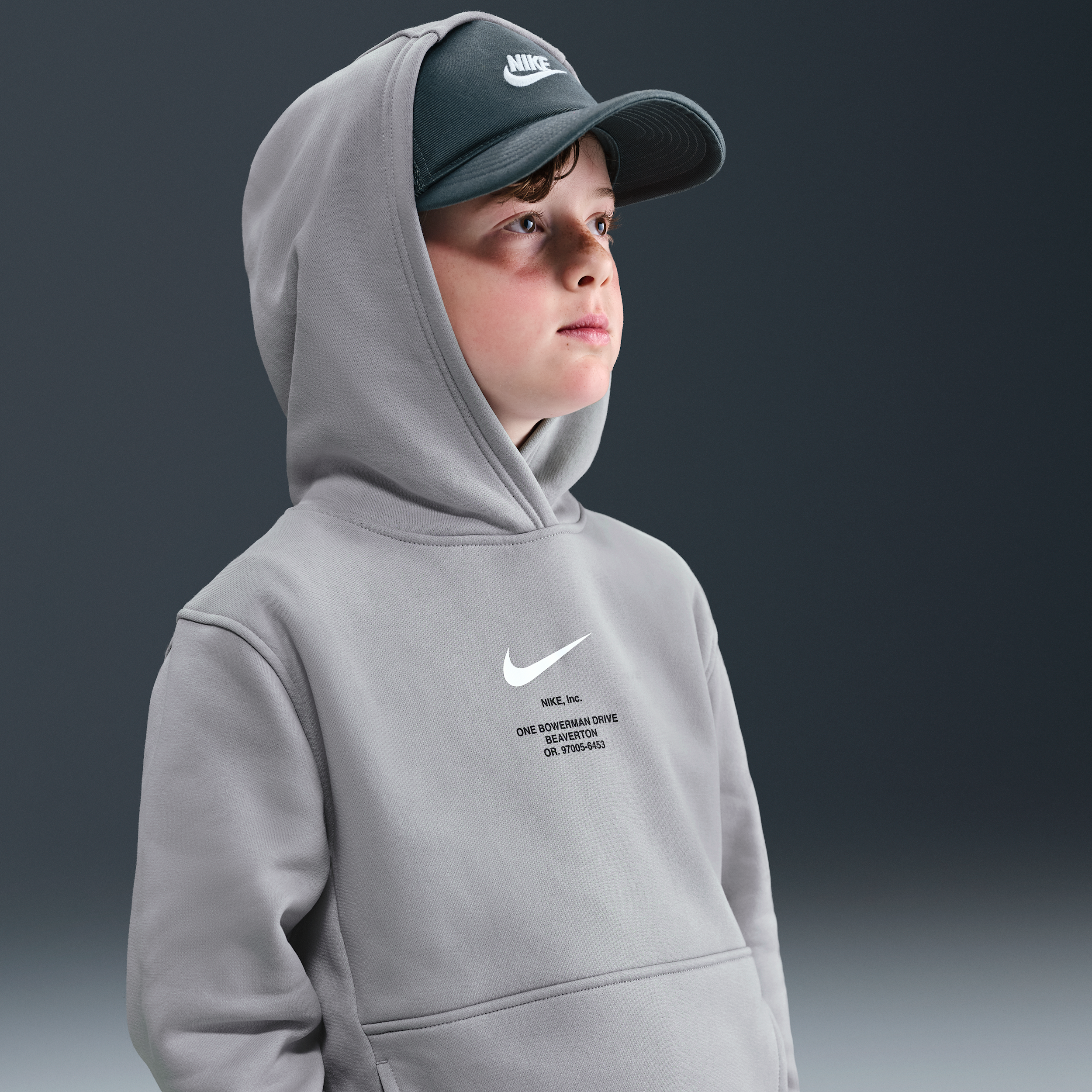 Nike Sportswear Club Fleece Older Kids (Boys) Pullover Hoodie - Grey - Cotton/Polyester