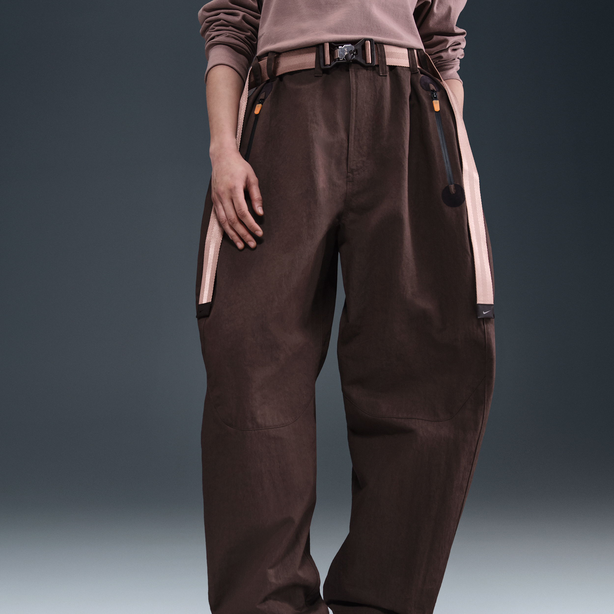 Nike ISPA Adapt Wrap Pant Earth/Smokey Mauve | HF6404-227 | FOOTY.COM