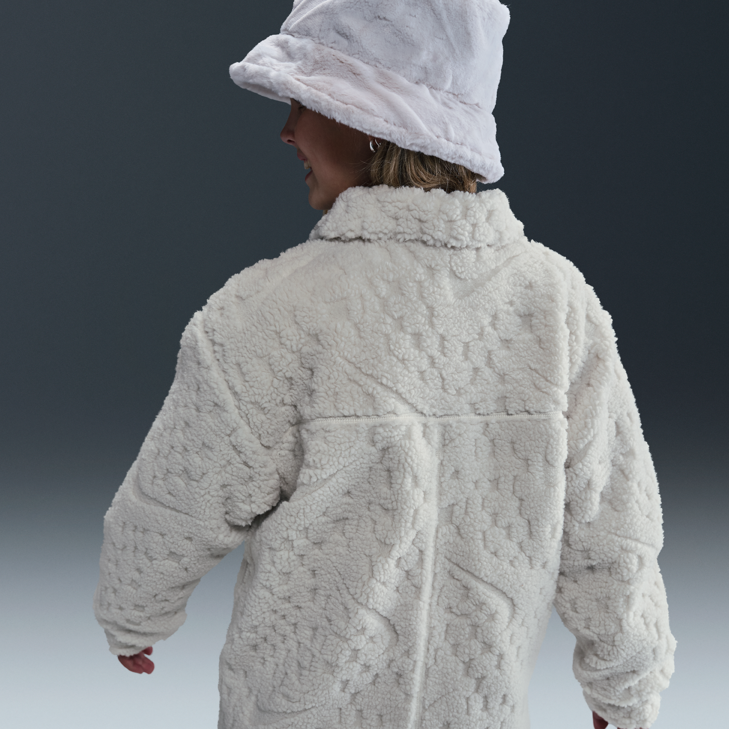 Thumbnail - Nike Jacke für ältere Kinder (Mädchen) - Braun