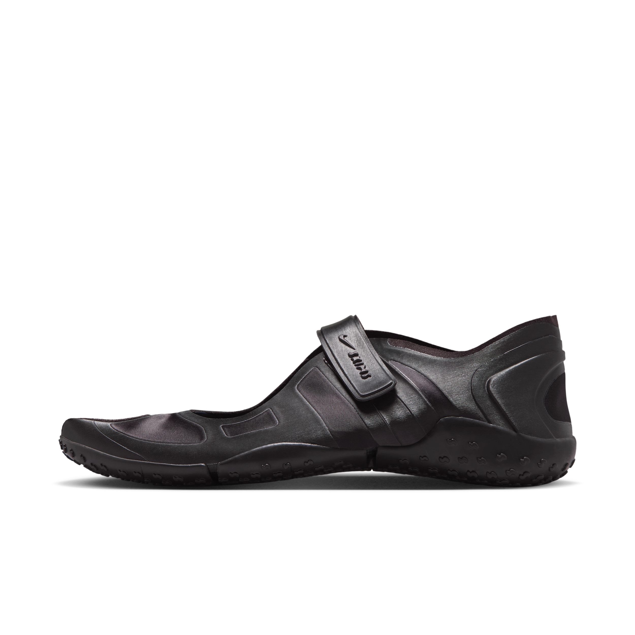 Nike X SKIMS RIFT promotion