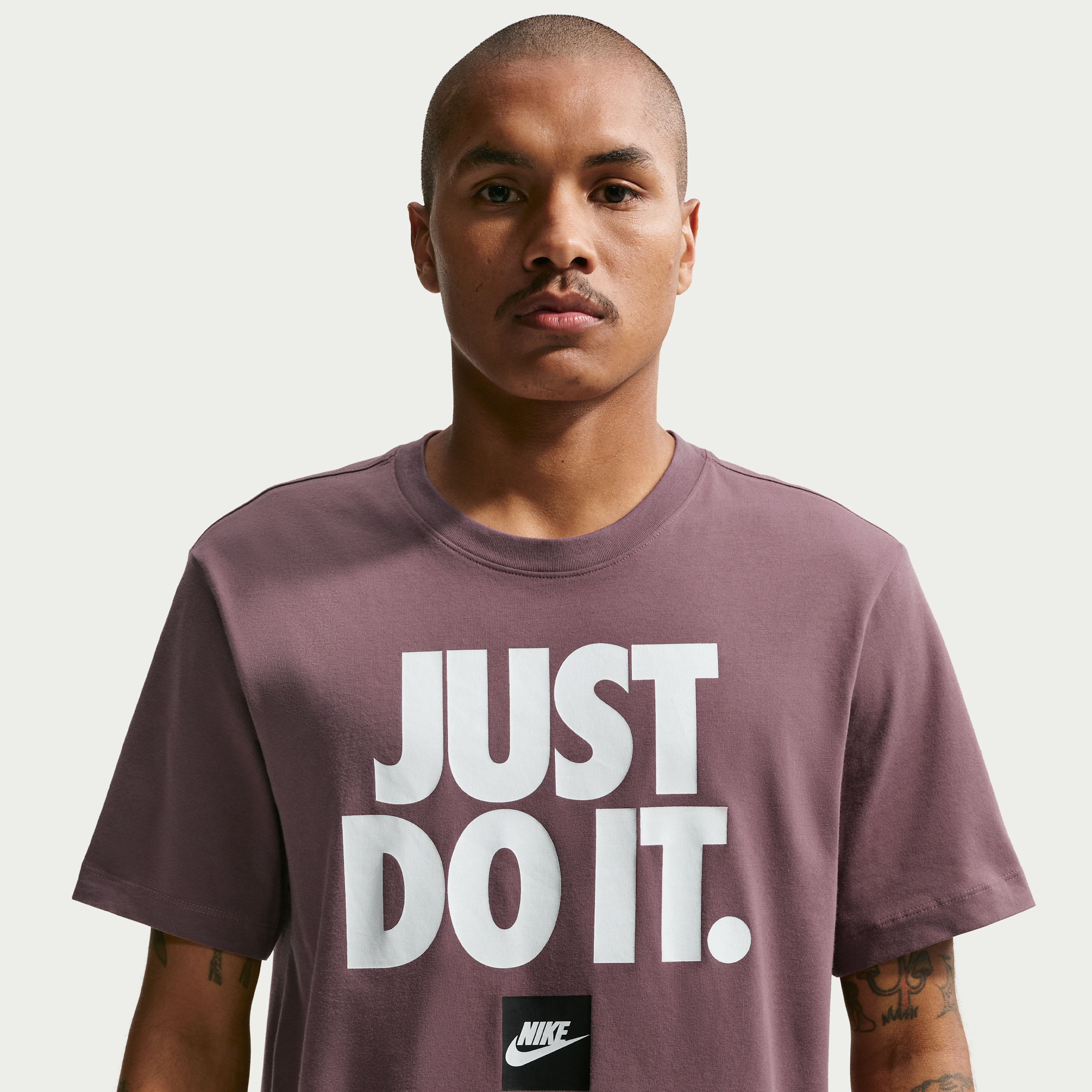 Thumbnail - Nike Herren-T-Shirt - Lila