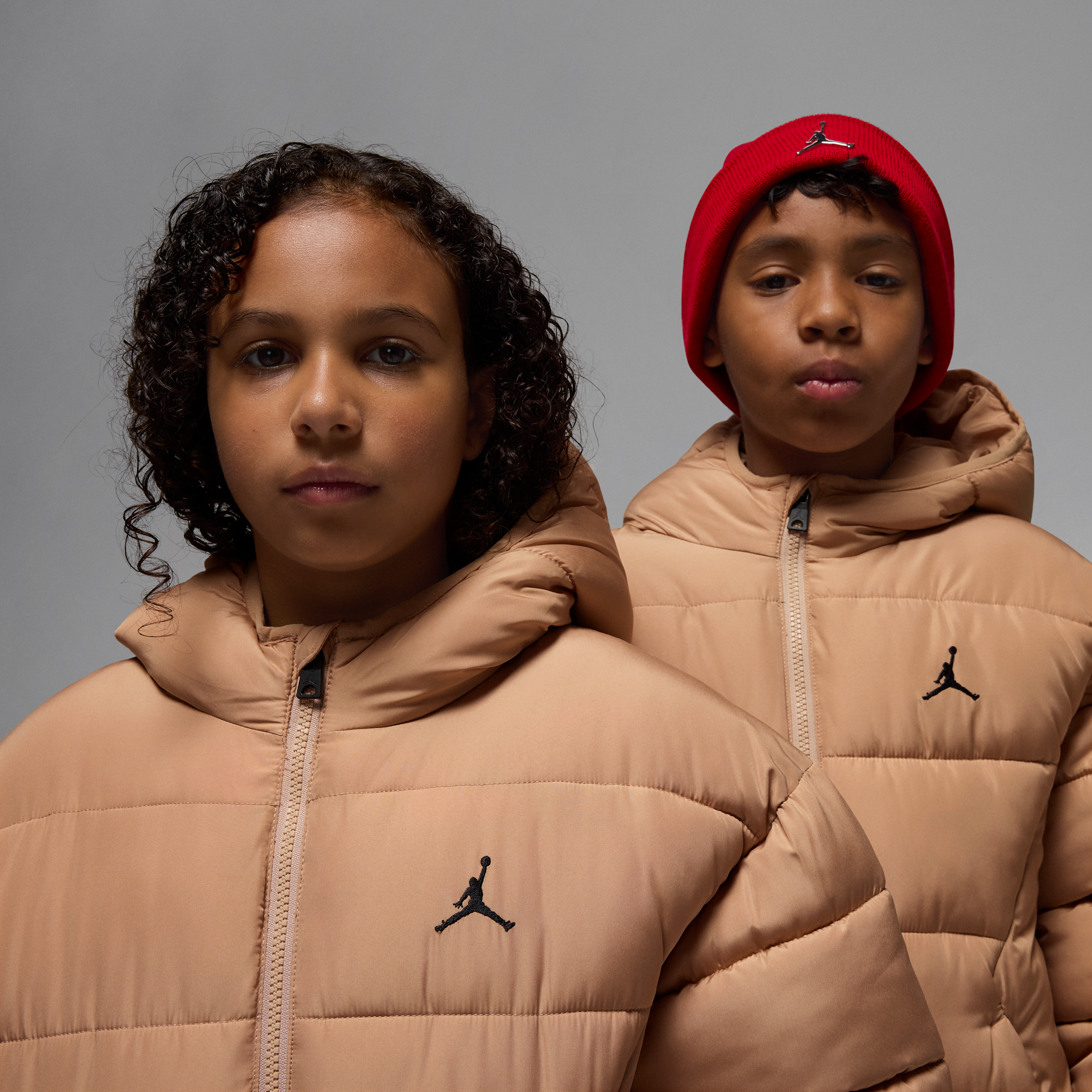 Thumbnail - Jordan Brooklyn Puffer-Jacke (ältere Kinder) - Braun