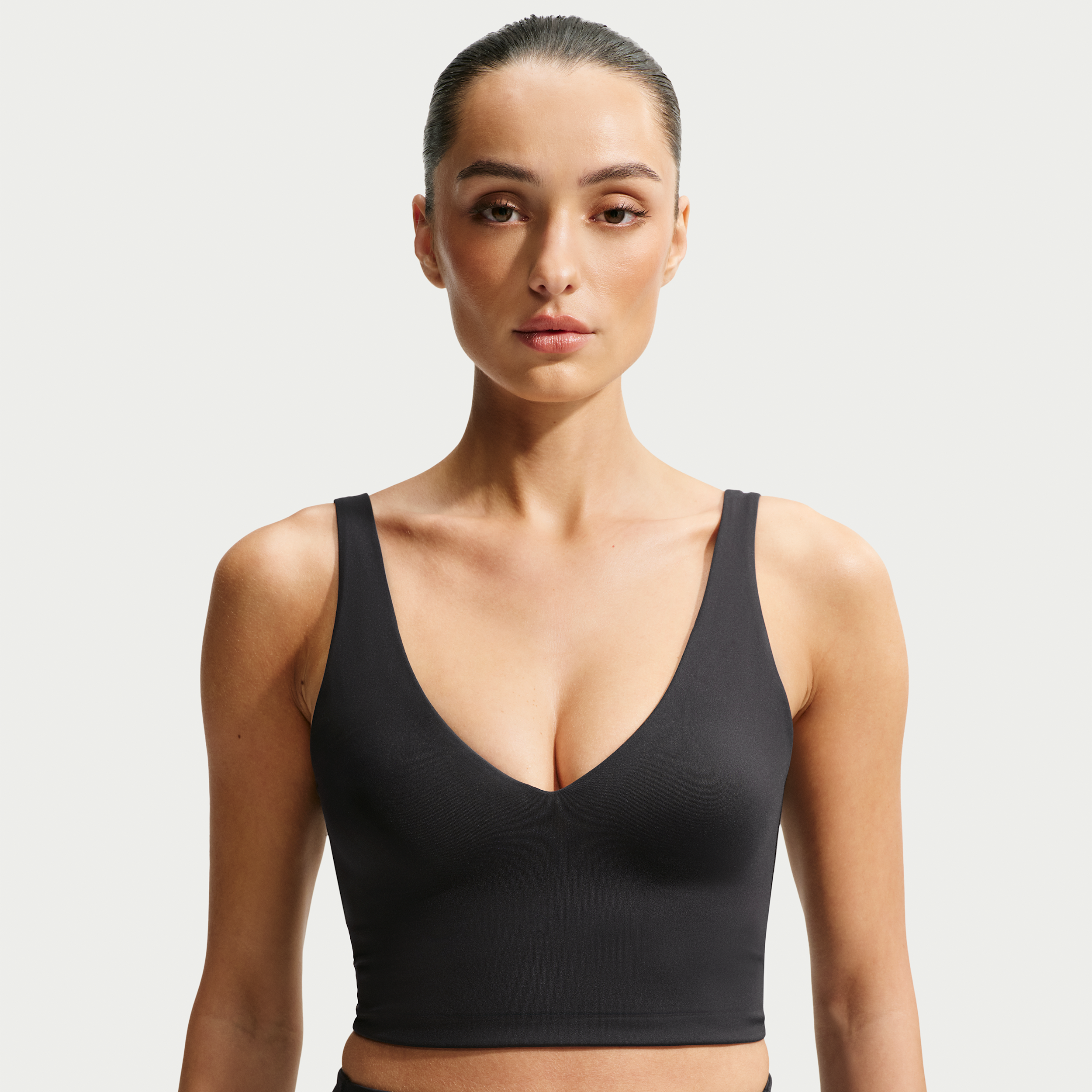 NikeSKIMS Matte Longline-bh med V-hals til kvinder - sort