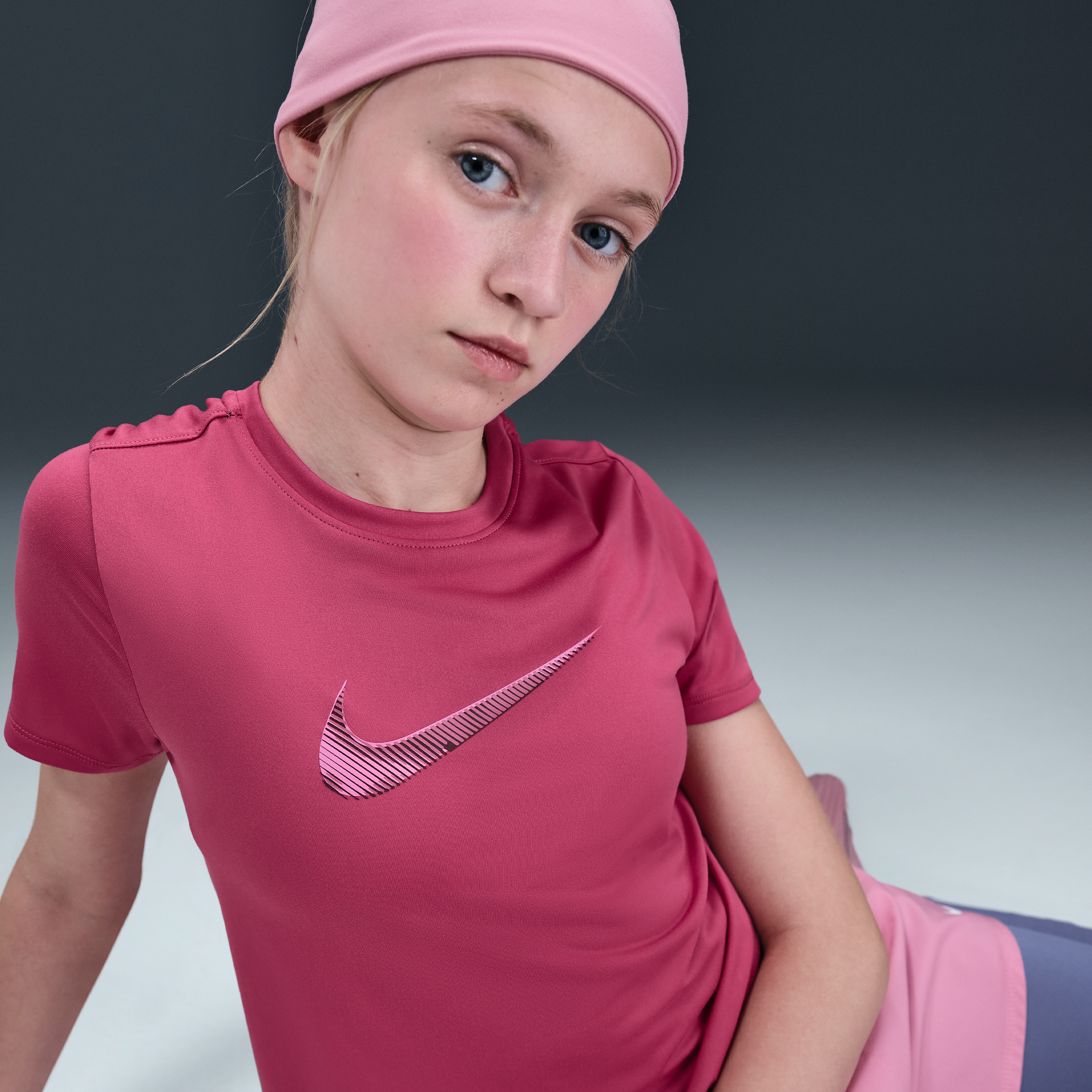 Thumbnail - Nike One Classic Kurzarmoberteil (Mädchen) - Lila