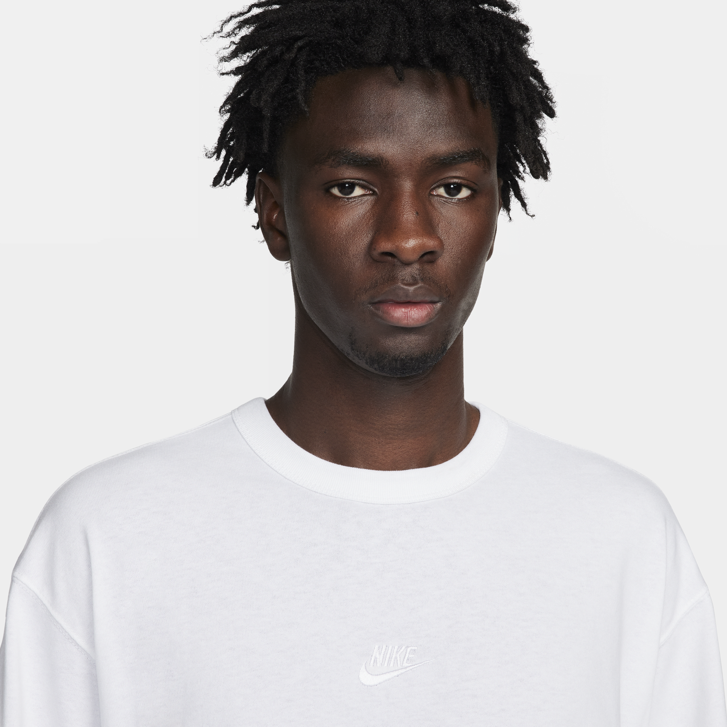 Nike Sportswear Premium Essentials T-shirt voor heren Wit