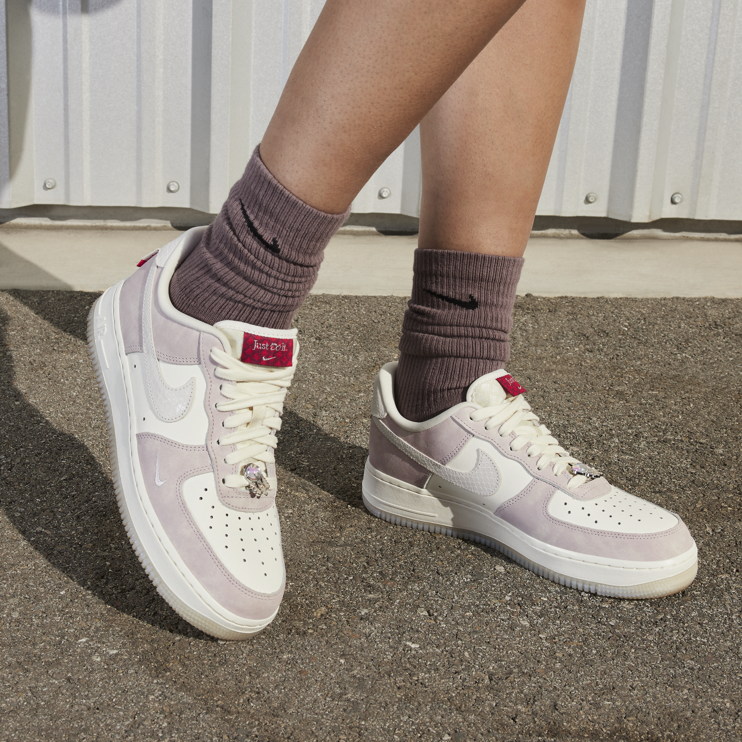 Chaussure Nike Air Force 1 '07 LX pour femme - Blanc