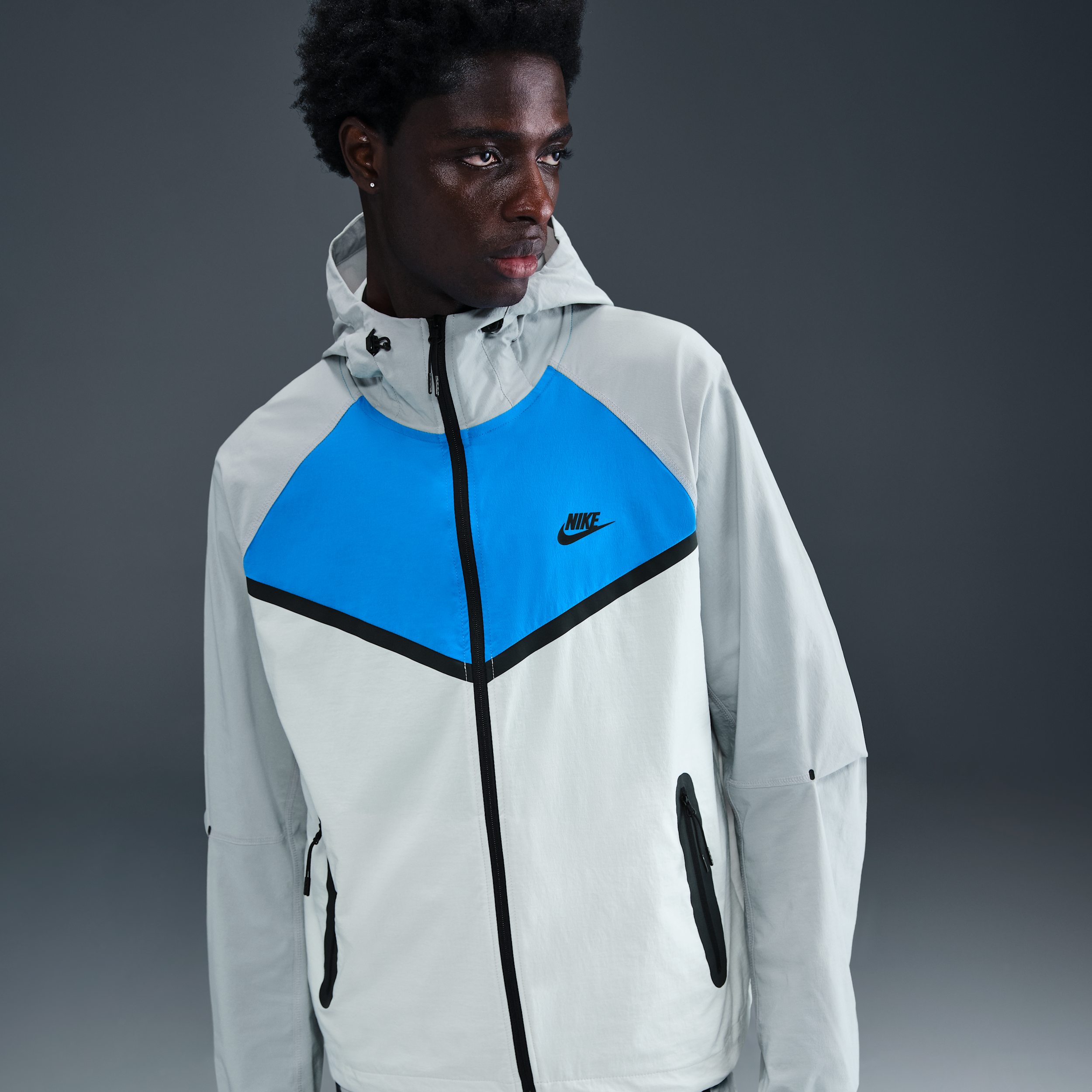 Thumbnail - Nike Tech Windrunner-Webjacke mit durchgehendem Reißverschluss (Herren) - Grau