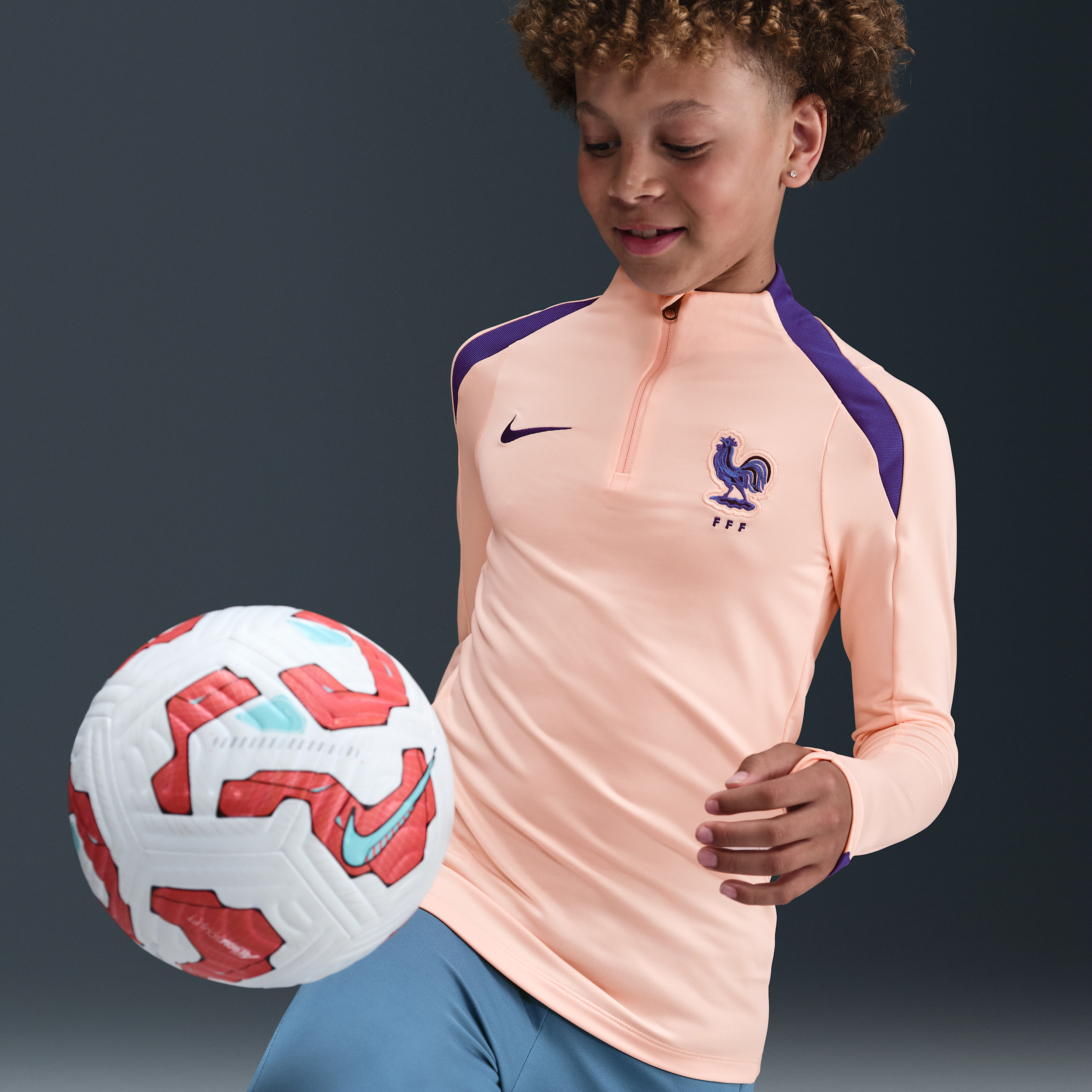 Thumbnail - FFF Strike Nike Dri-FIT Fußball-Drill-Oberteil für ältere Kinder - Pink