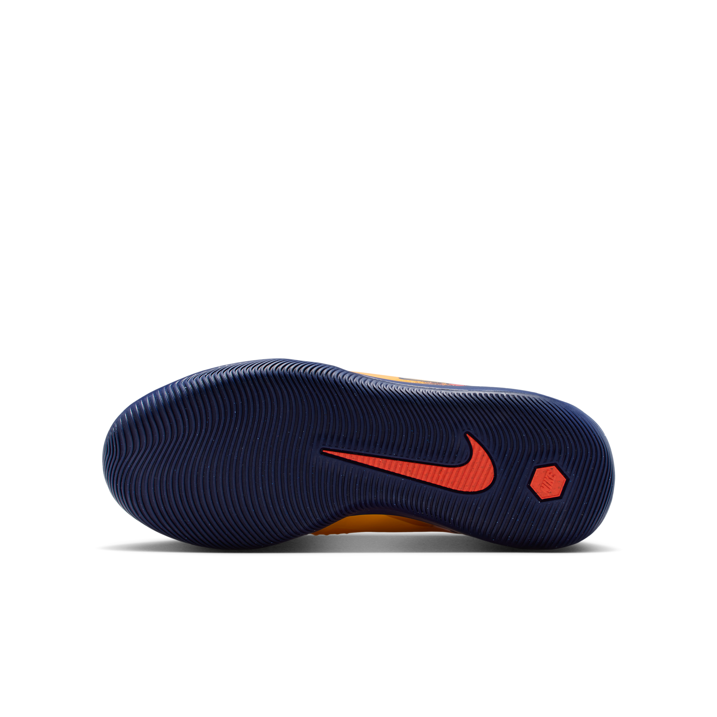 Thumbnail - Nike Jr. Phantom 6 Low Academy "Erling Haaland" Fußballschuh für Hallen- und Hartplätze (ältere Kinder) - Orange