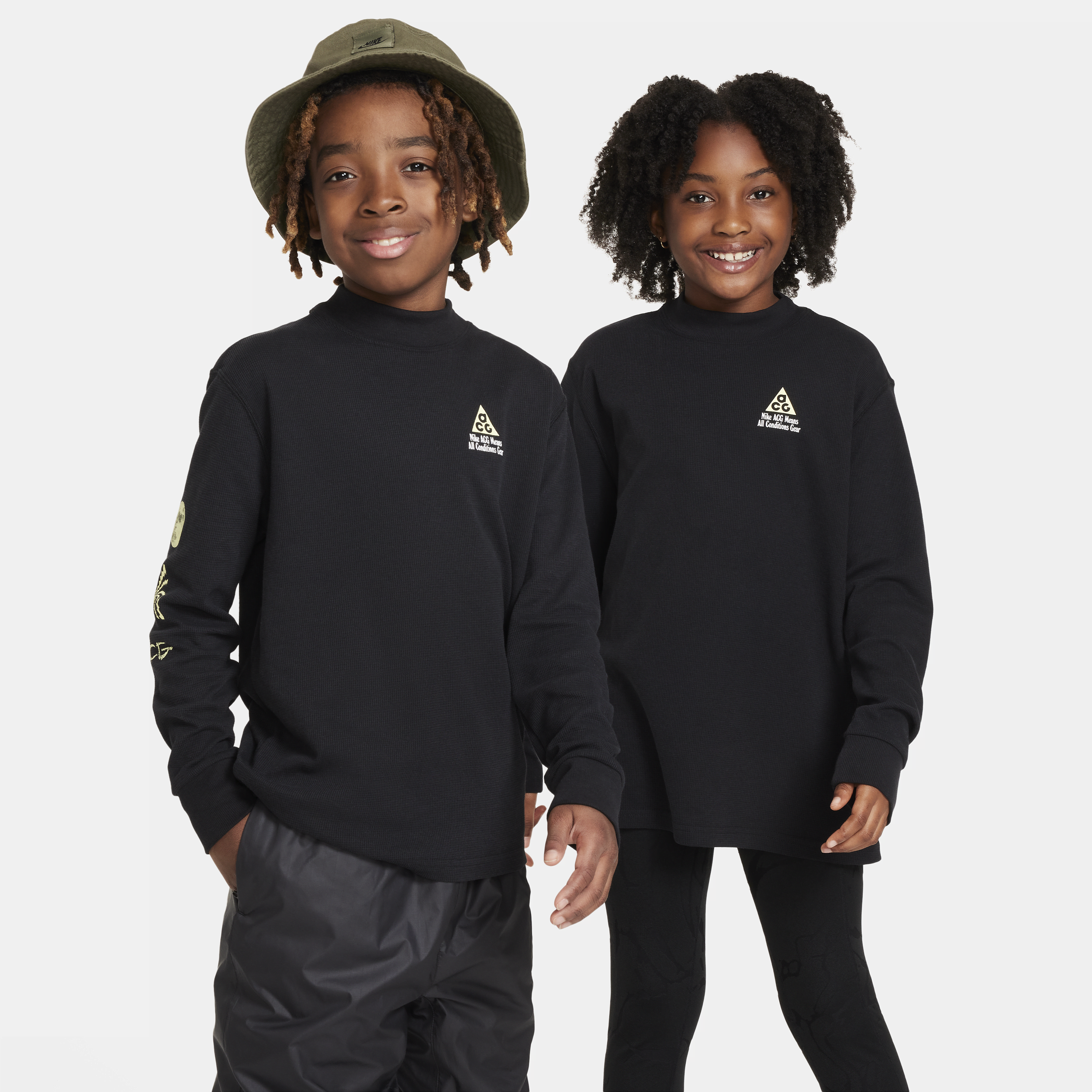 Nike ACG ruimvallende top van materiaal met wafelpatroon met lange mouwen voor kids Zwart