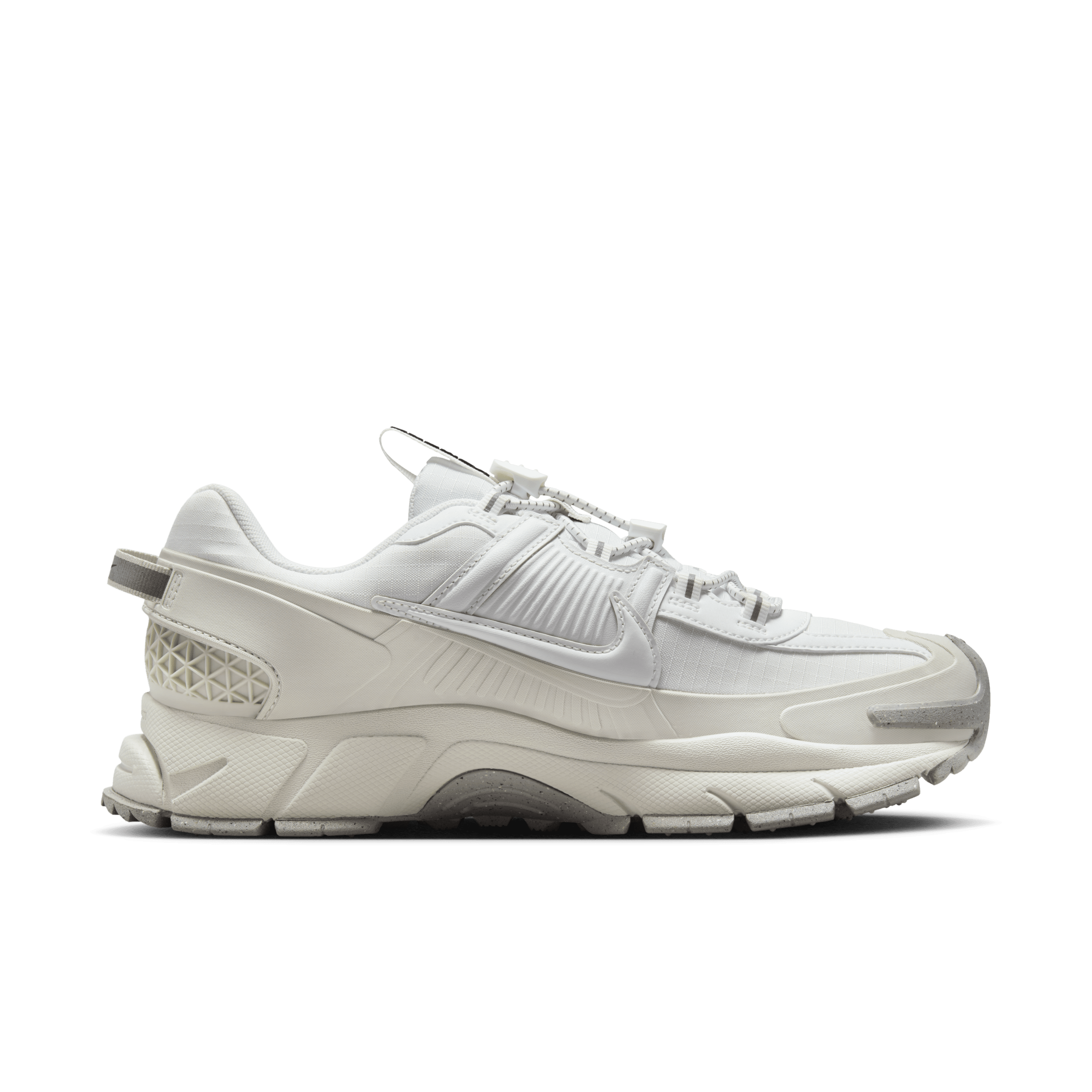 Chaussure d'hiver Nike Zoom Vomero Roam pour femme - Blanc