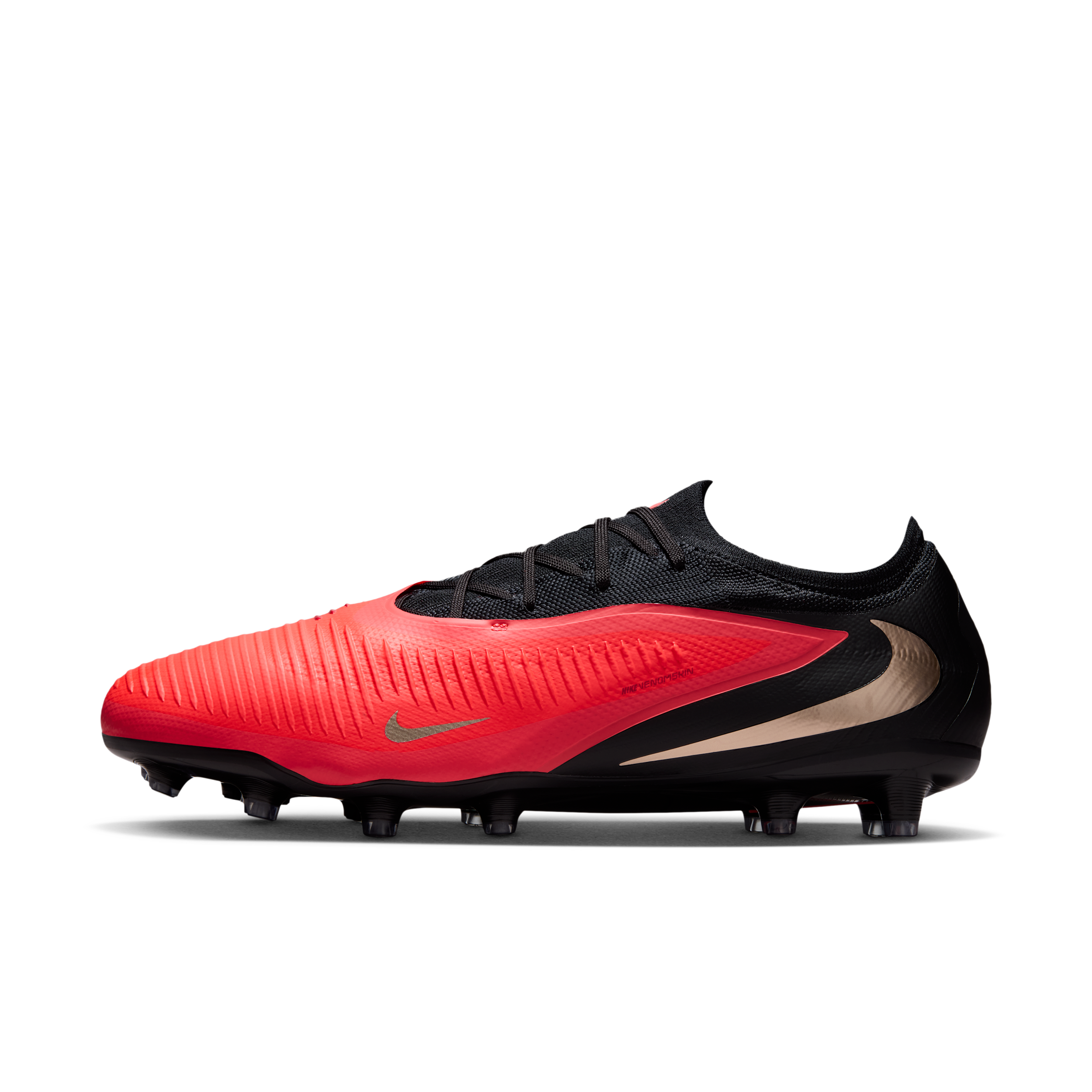 Korki piłkarskie na sztuczną murawę Nike Phantom 6 Low Pro - Czerwony