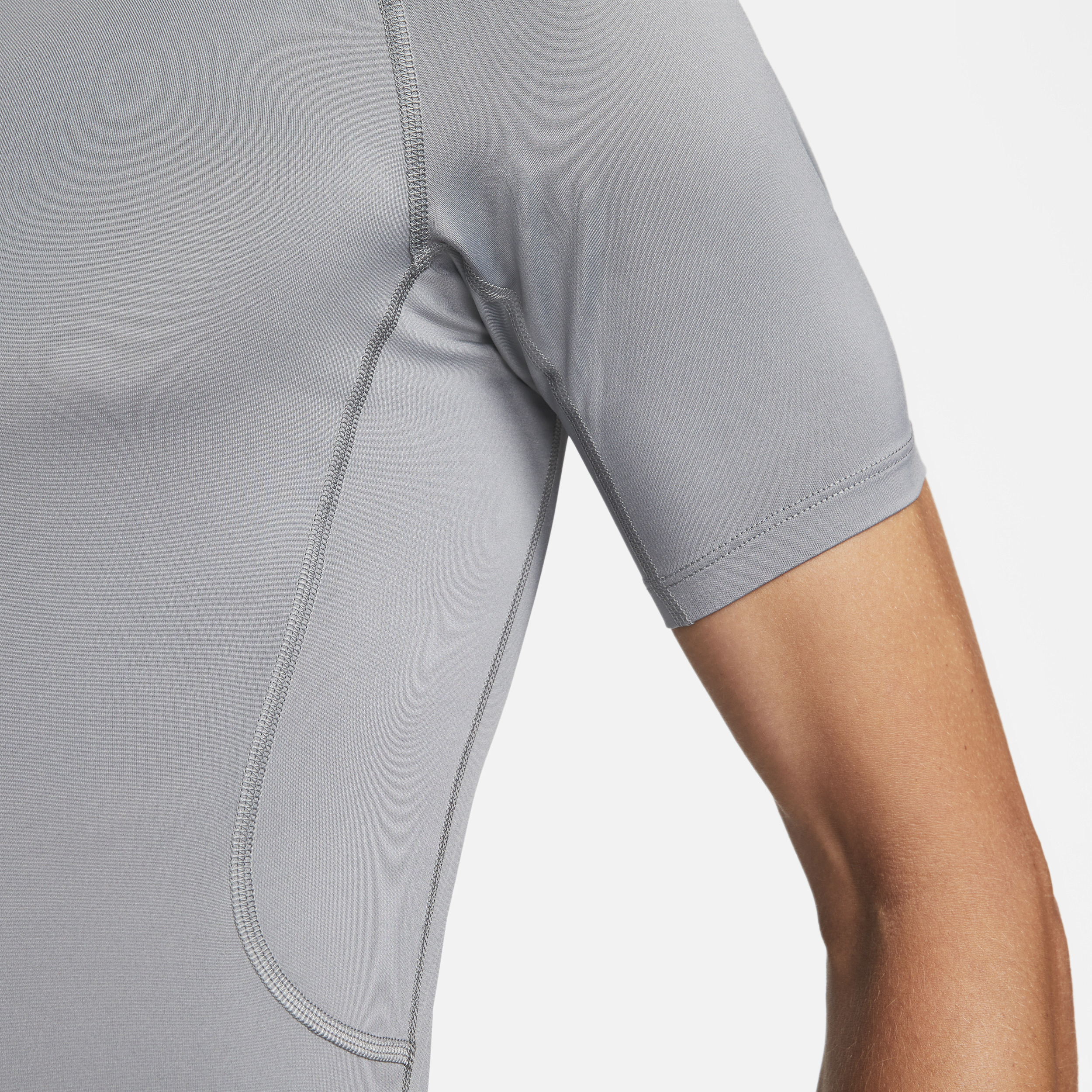 Haut de fitness ajusté à manches courtes Nike Pro Dri-FIT pour homme - Gris