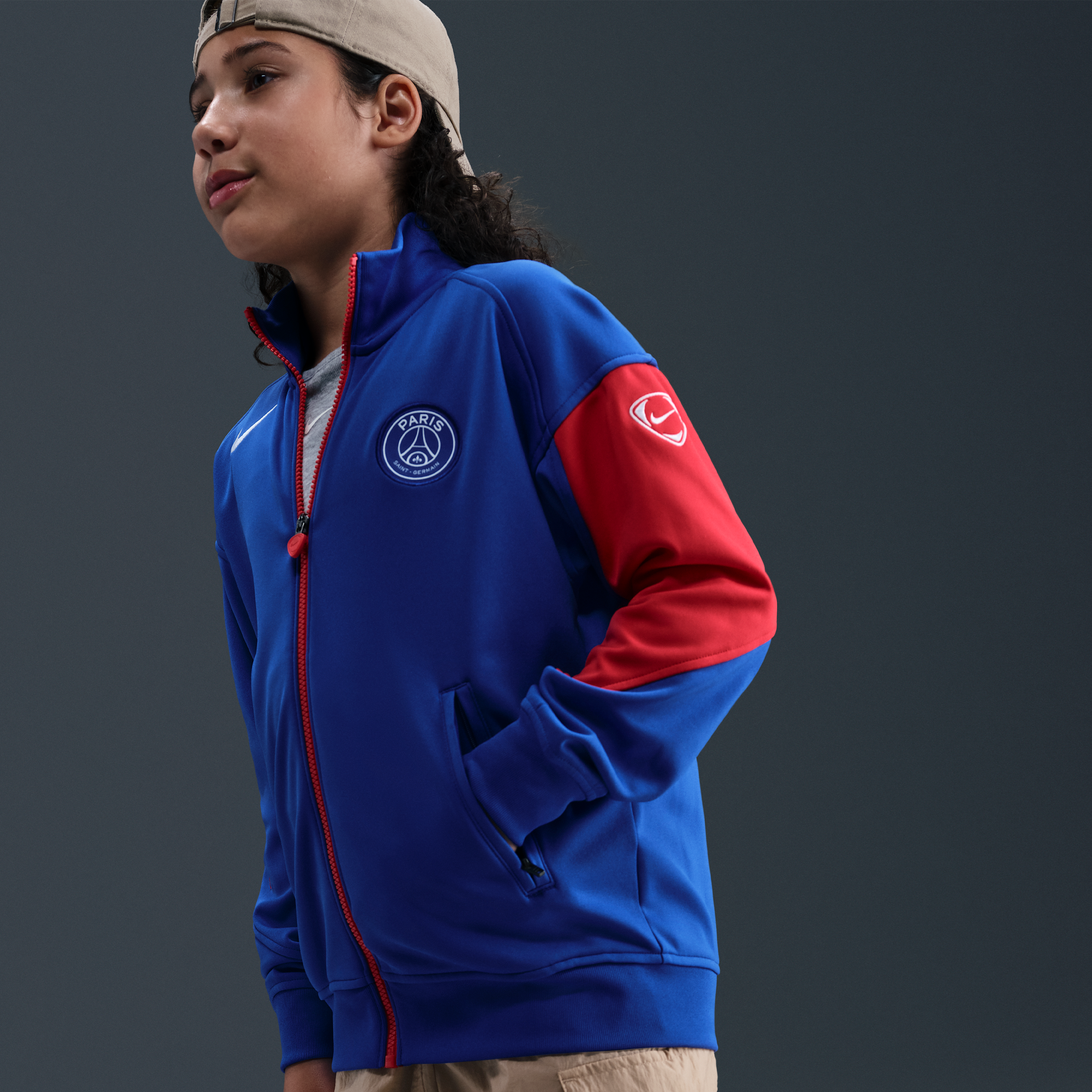 Thumbnail - Paris Saint-Germain Academy Pro Third Nike Dri-FIT Total 90 Fußball-Hymnenjacke (ältere Kinder) - Blau