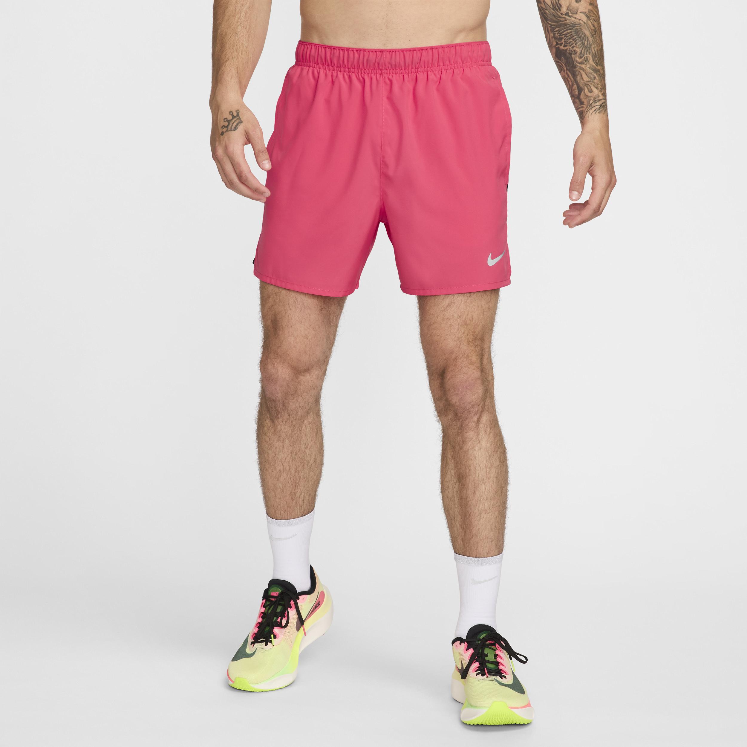 Nike Challenger Dri-FIT hardloopshorts met binnenbroek voor heren (13 cm) - Roze
