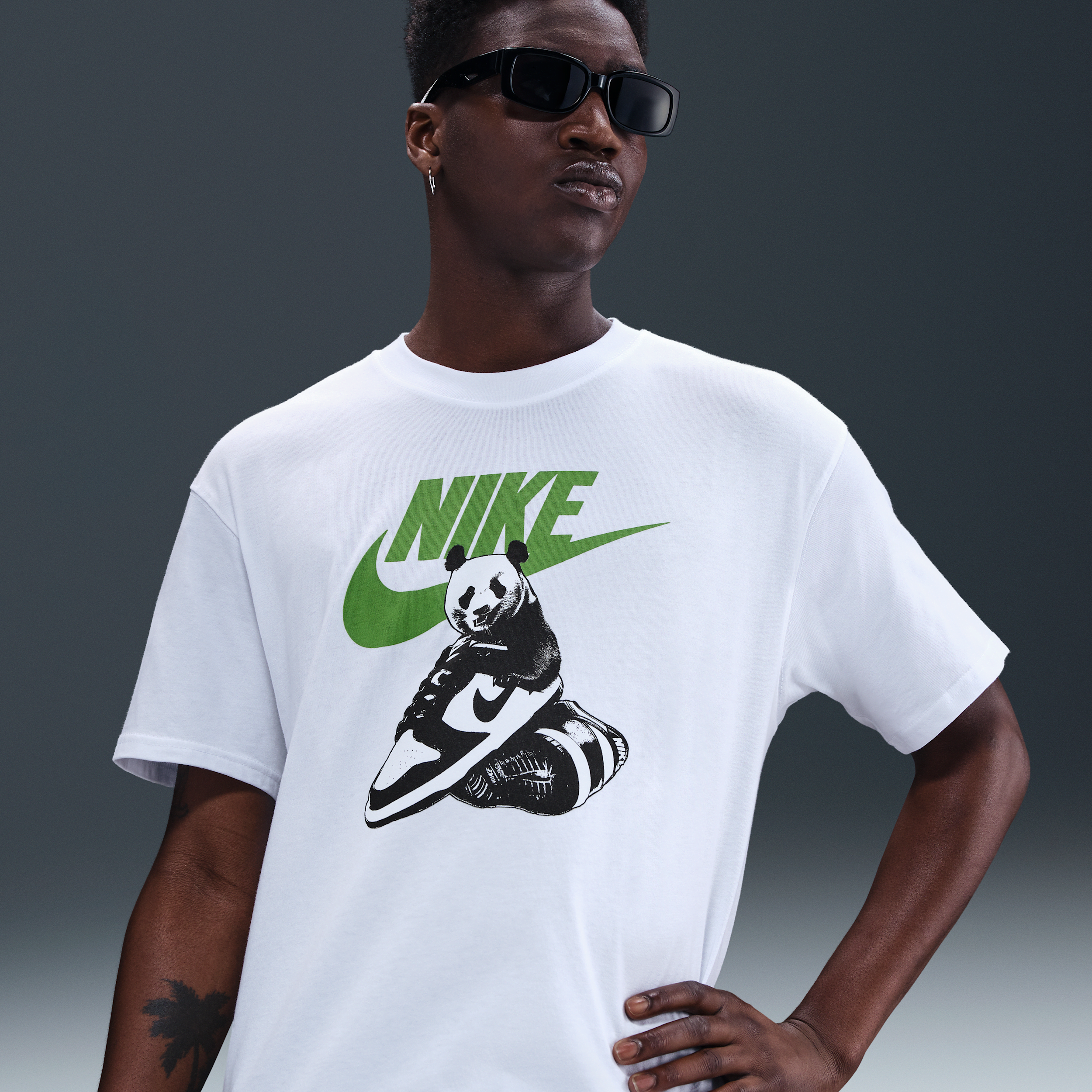 Nike Dunk Men's T-Shirt - White