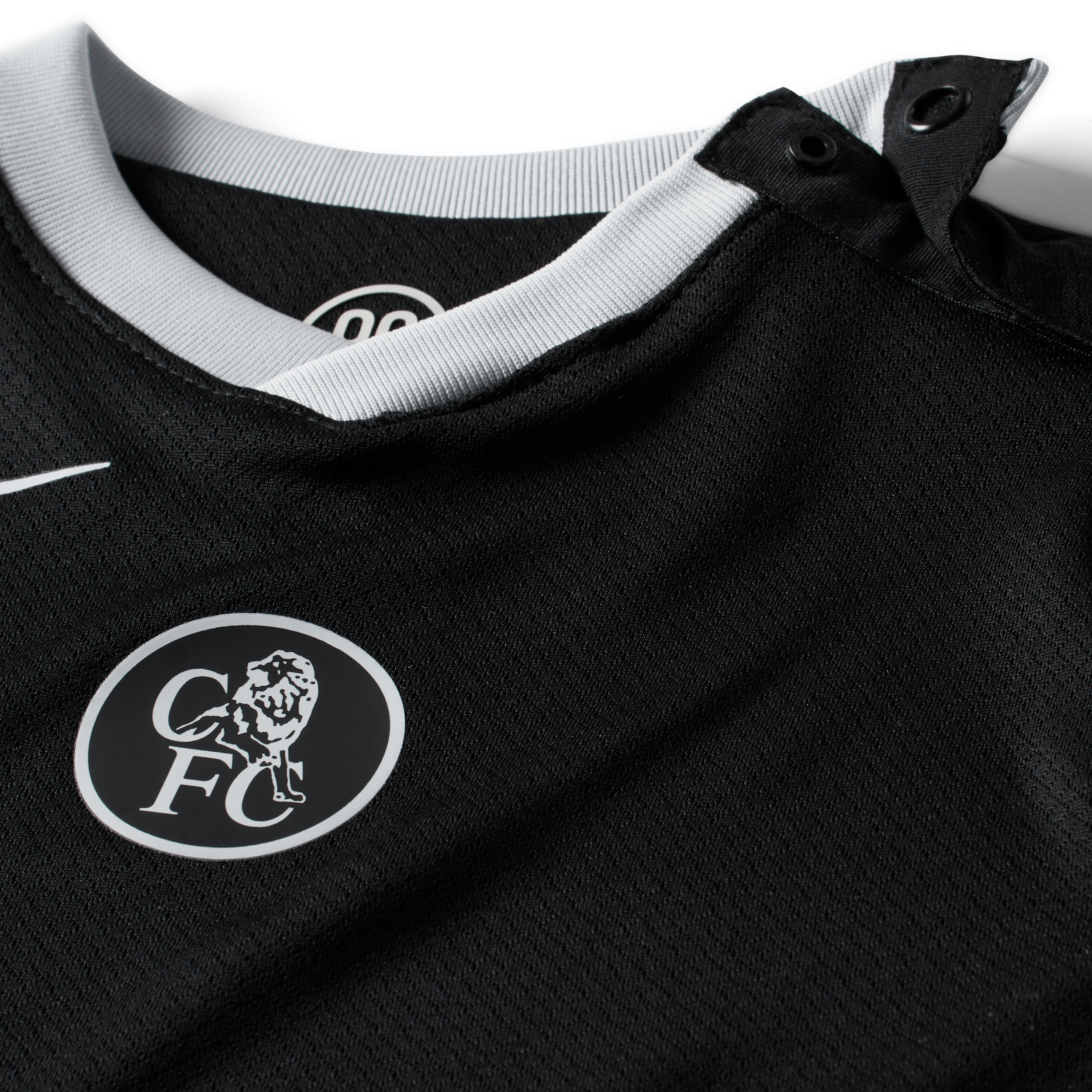 Thumbnail - FC Chelsea 2025/26 Stadium Third dreiteiliges Nike Total 90 Replika-Fußballtrikot-Set (Babys/Kleinkinder) - Schwarz