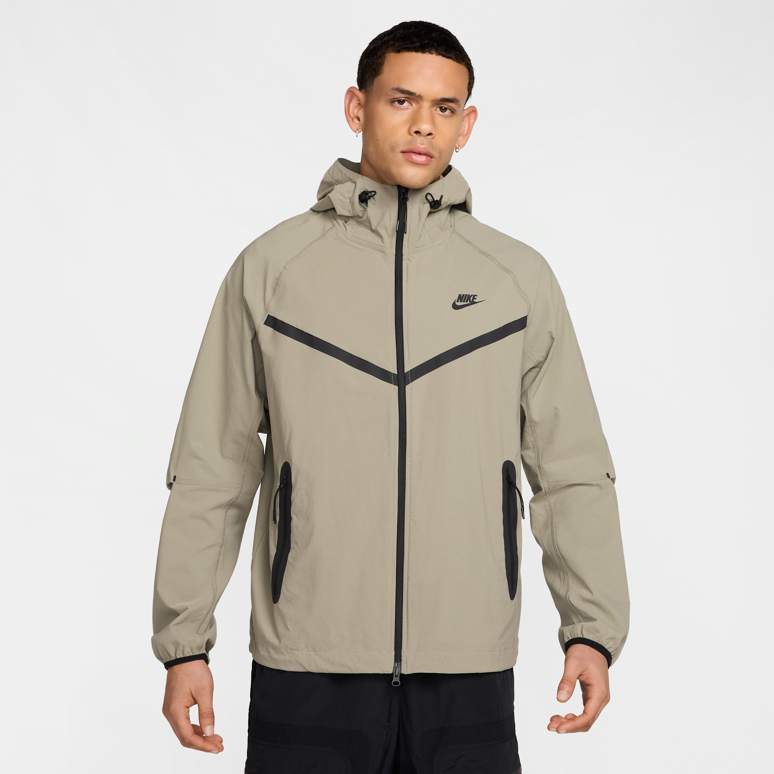 Thumbnail - Nike Tech Webjacke (Herren) - Grün