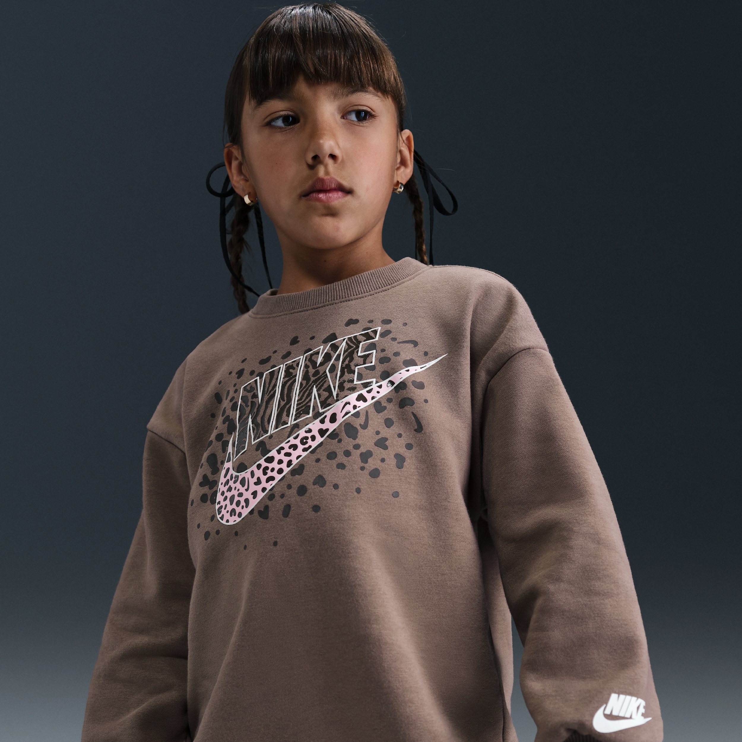 Thumbnail - Nike Wild Warmth Set aus Rundhalsshirt und Leggings (jüngere Kinder) - Pink