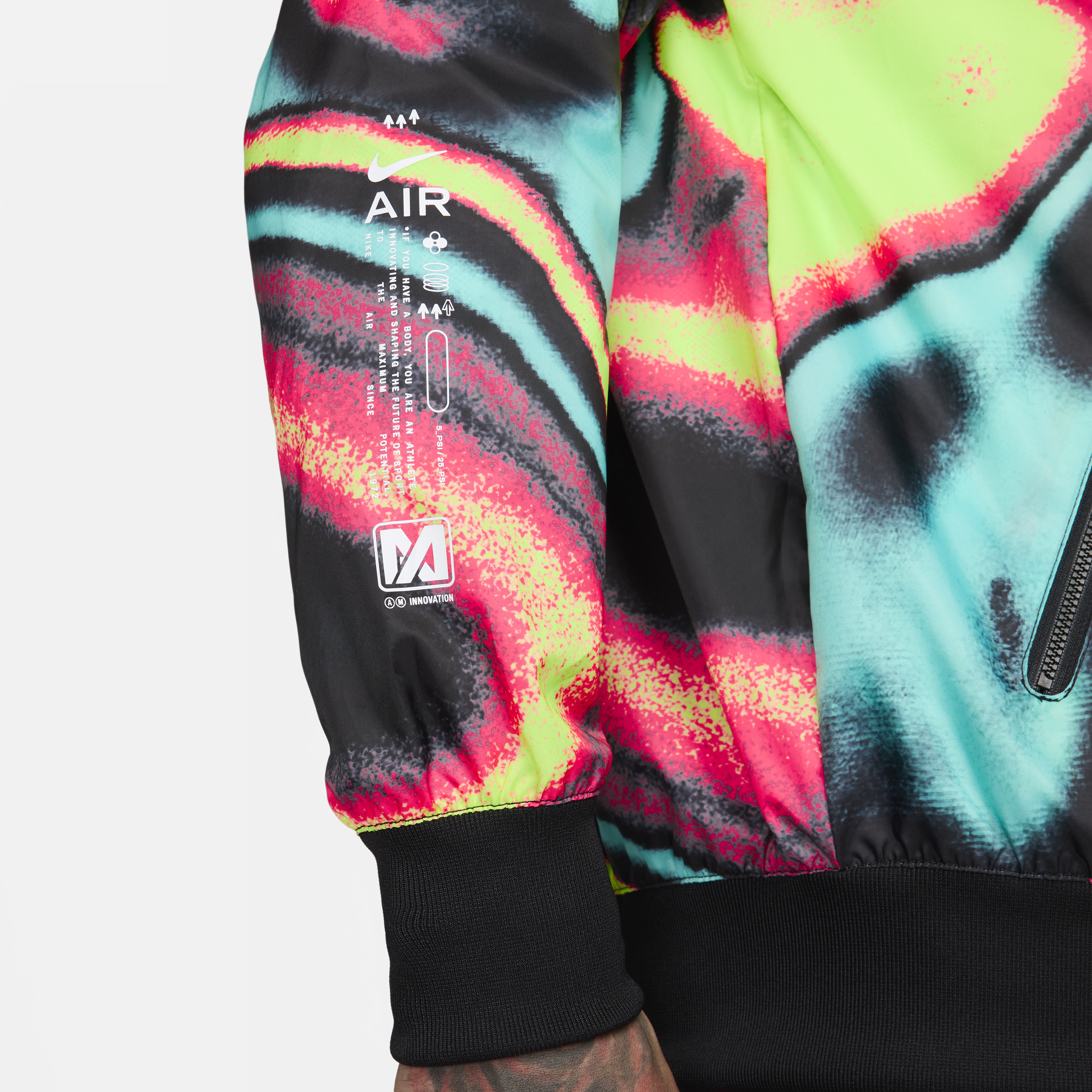 Nike Sportswear Windrunner geweven herenjack met voering Roze