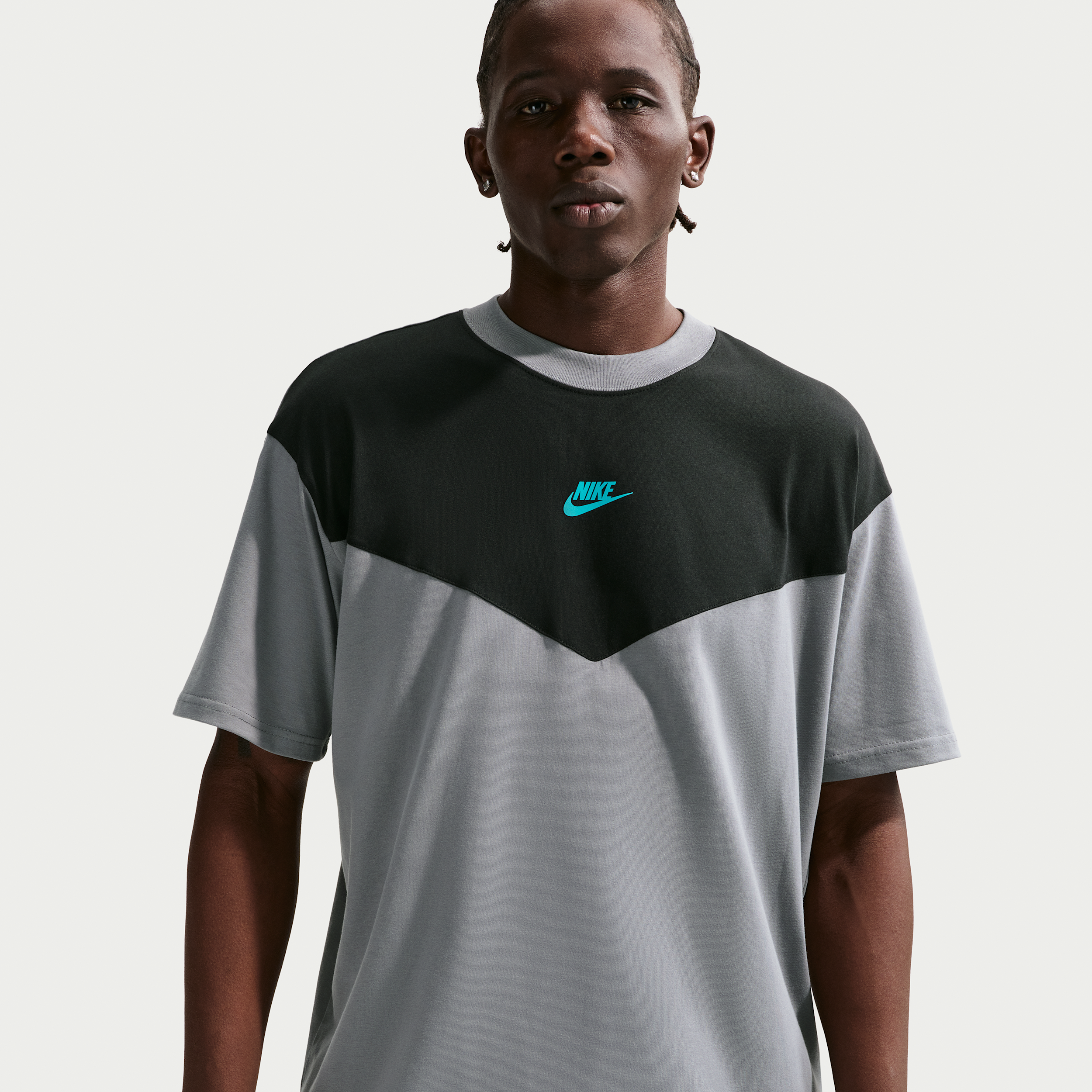 T-shirt Nike – Uomo - Grigio