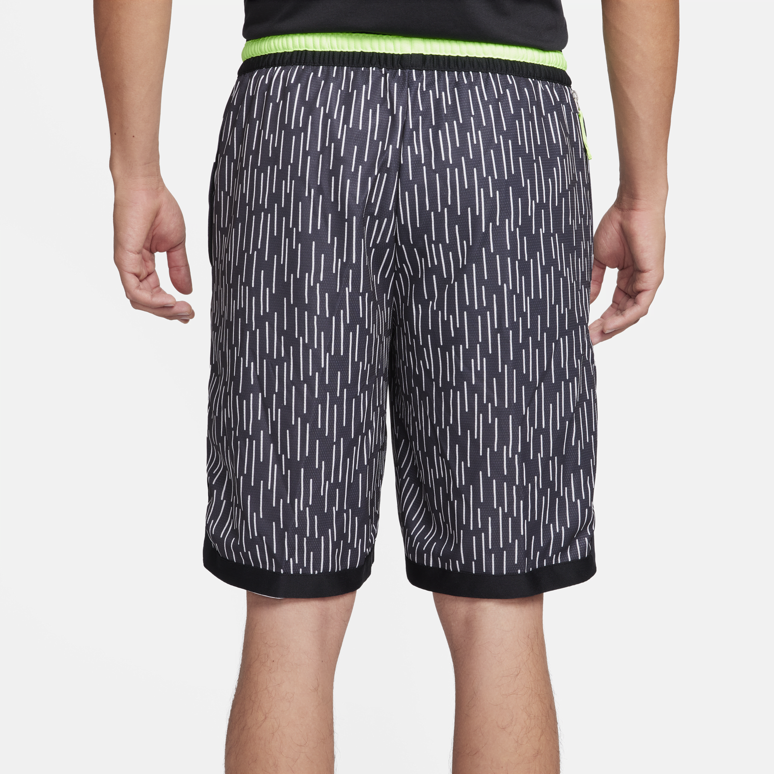Nike DNA Dri-FIT basketbalshorts voor heren (26 cm) Zwart