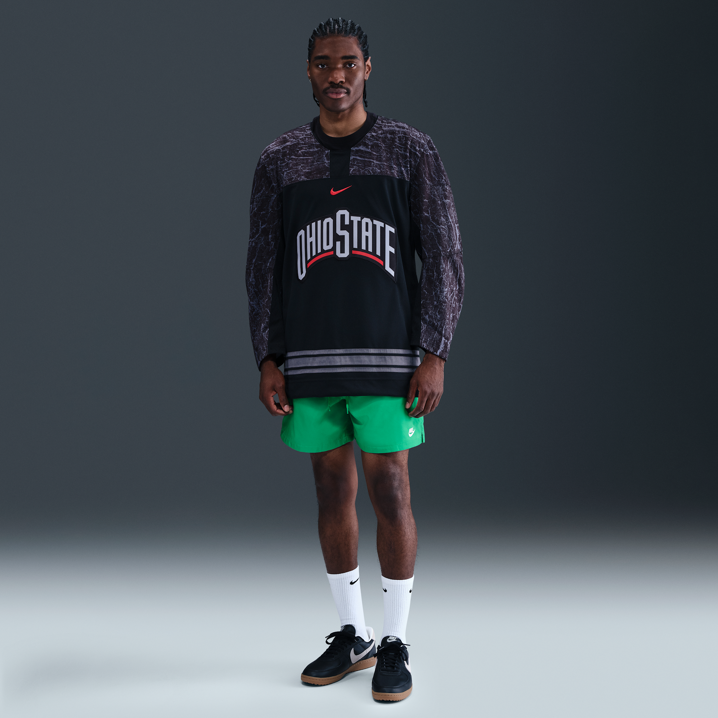 Thumbnail - Nike Club Flow-Webshorts für Herren - Grün