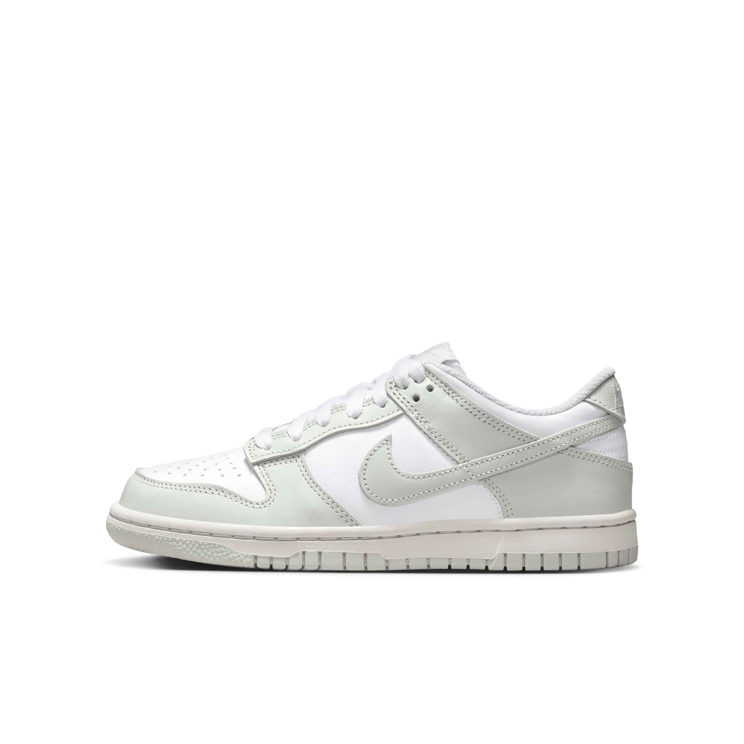 chaussure-nike-dunk-low-pour-ado-blanc-nike-store-41083236739
