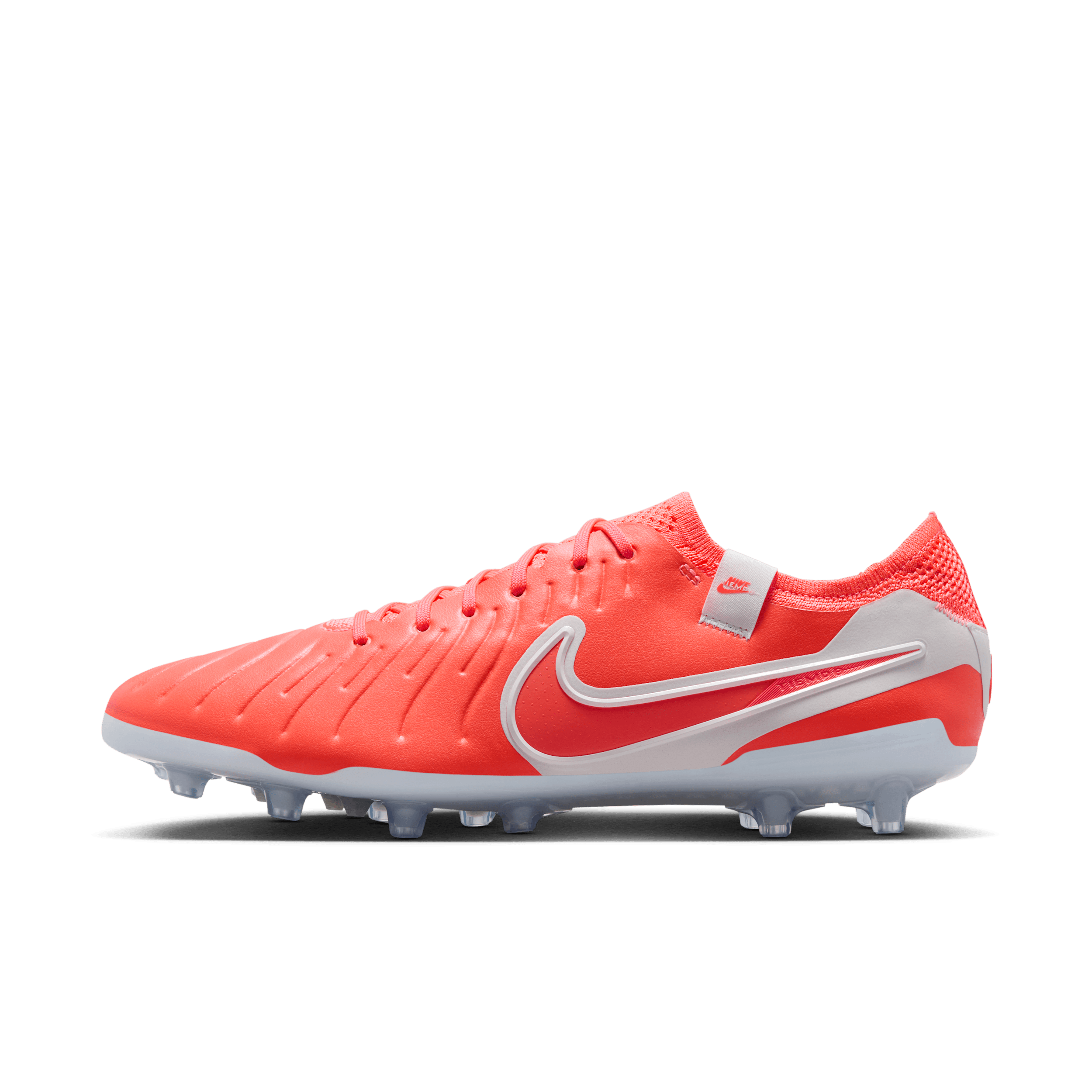 chaussure-de-foot-a-crampons-pour-terrain-synthetique-nike-tiempo-legend-10-elite-rose-nike-store-40062807220