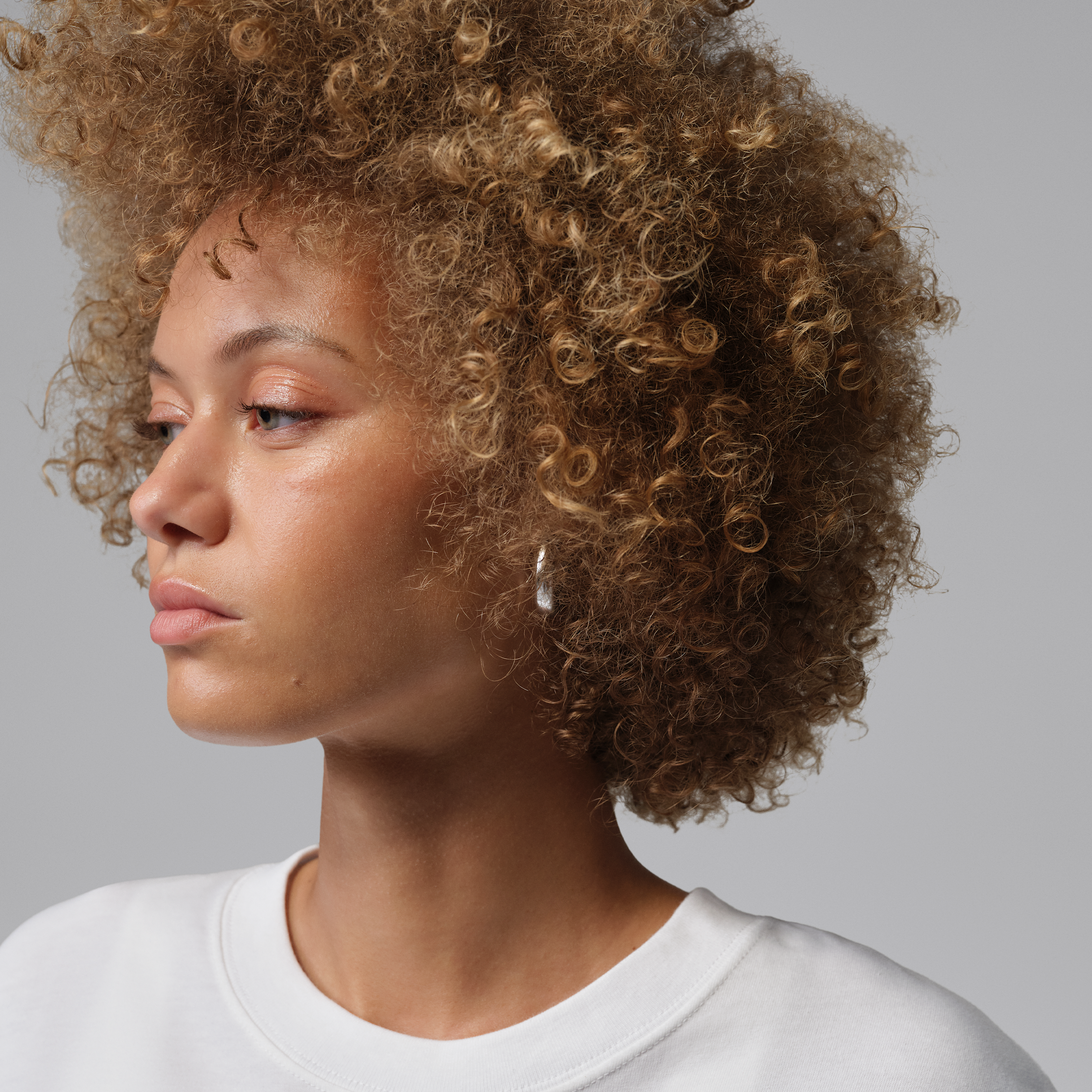 Thumbnail - Jordan Brooklyn T-Shirt mit Grafik (Damen) - Weiß