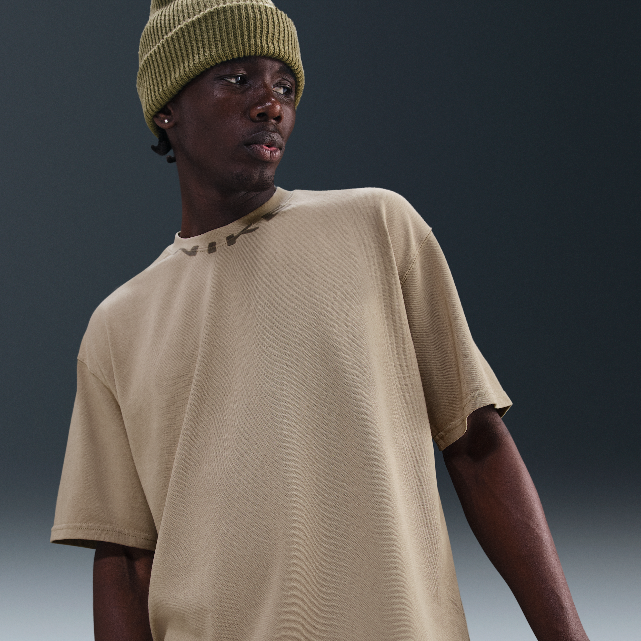 Nike T-Shirt - Brown - Modal/Cotton