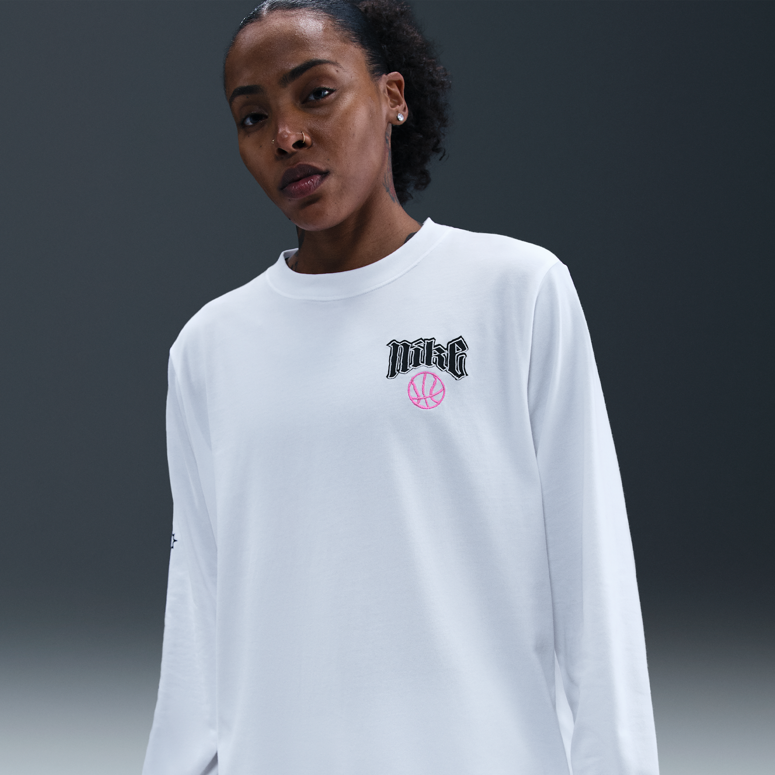 Nike Womens Dri-FIT Basketball T-Shirt - White - Cotton/Polyester