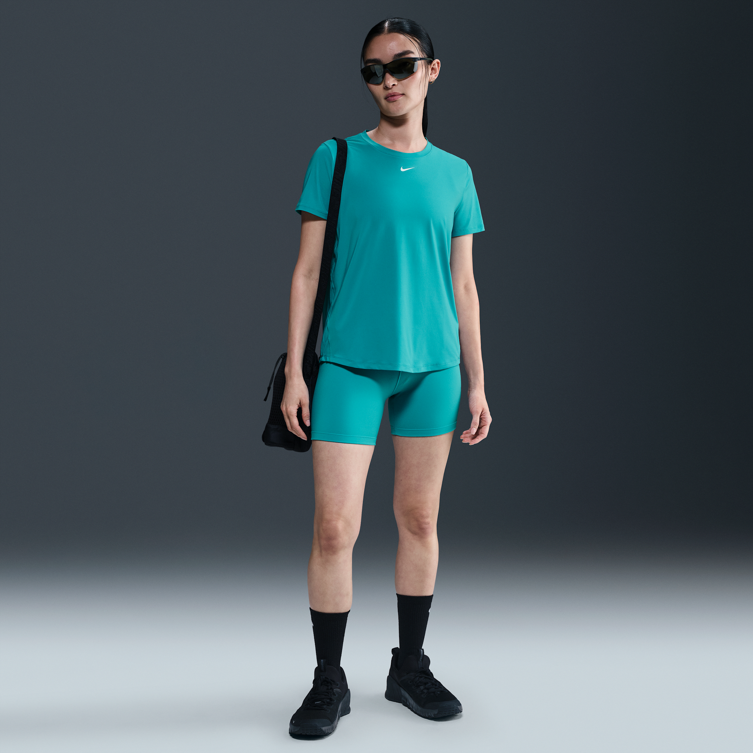 Haut à manches courtes Dri-FIT Nike One Classic pour femme - Vert