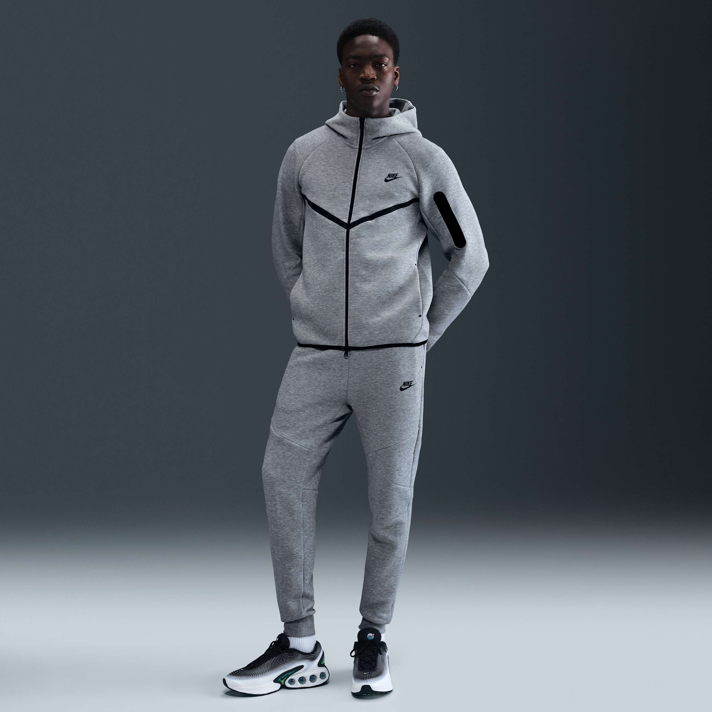 Sweat à capuche et zip Windrunner Nike Tech pour homme - Gris