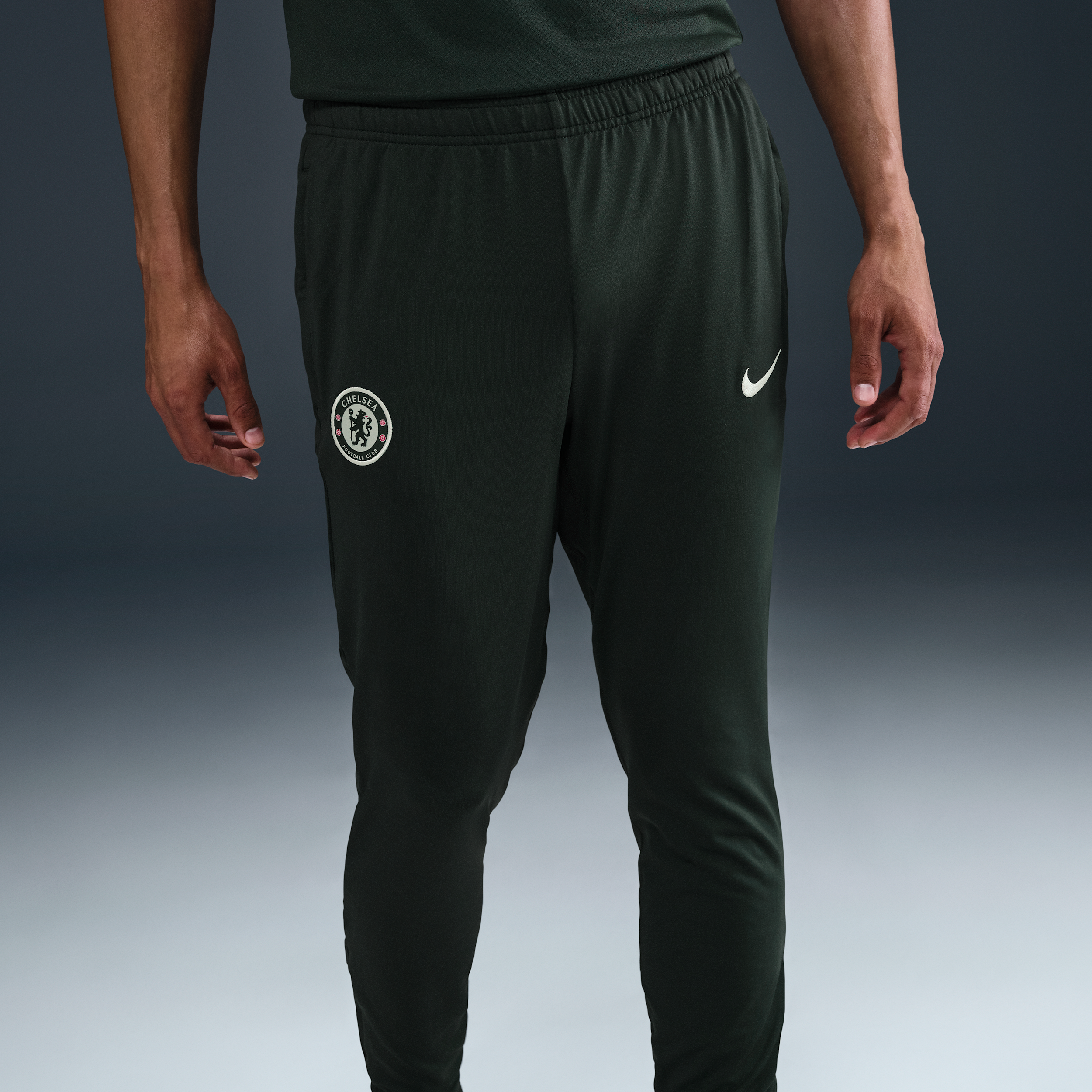 Thumbnail - FC Chelsea Strike Nike Dri-FIT Strick-Fußballhose für Herren - Grün