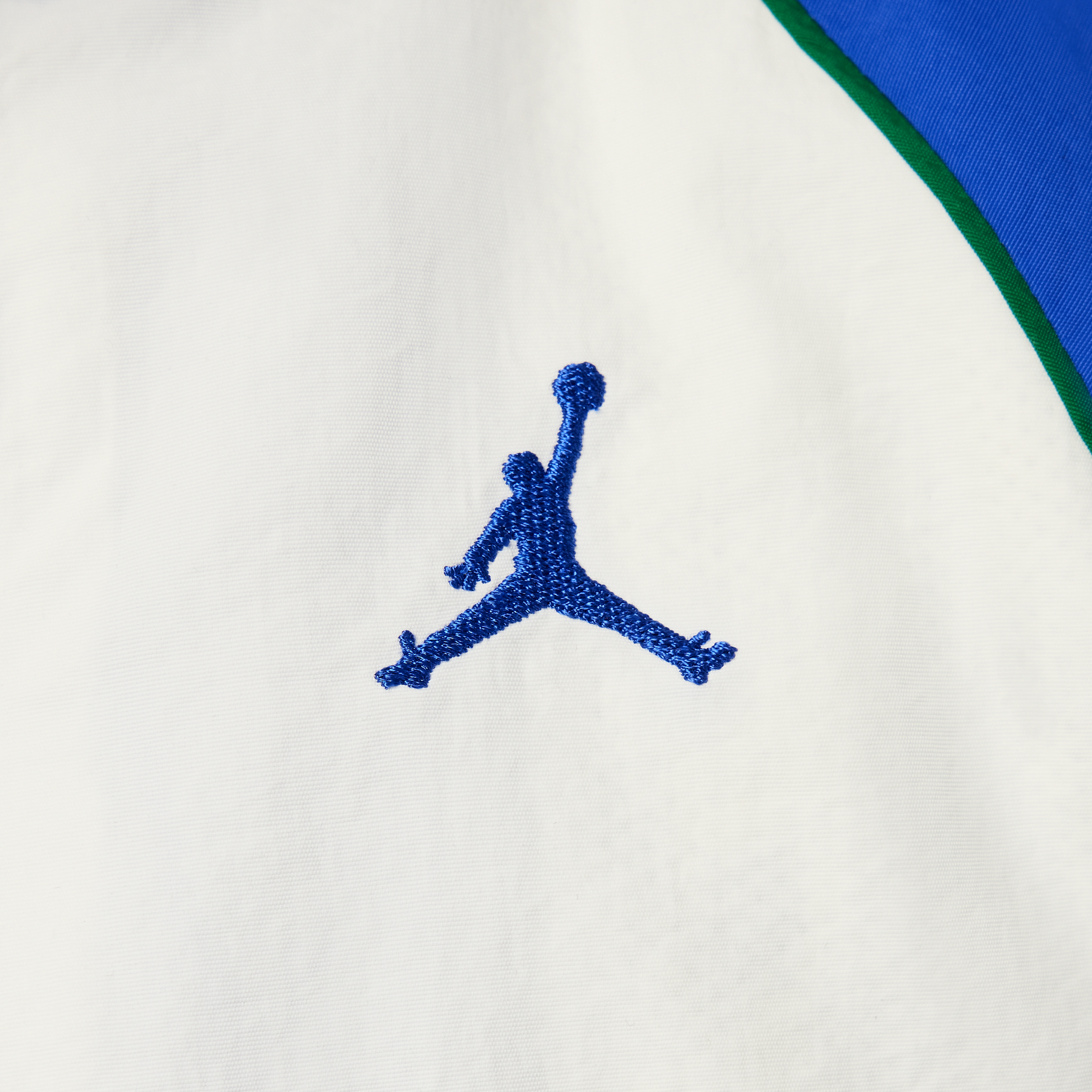 Jordan tweedelige peuterset met windjack en biezen op beide kledingstukken Blauw