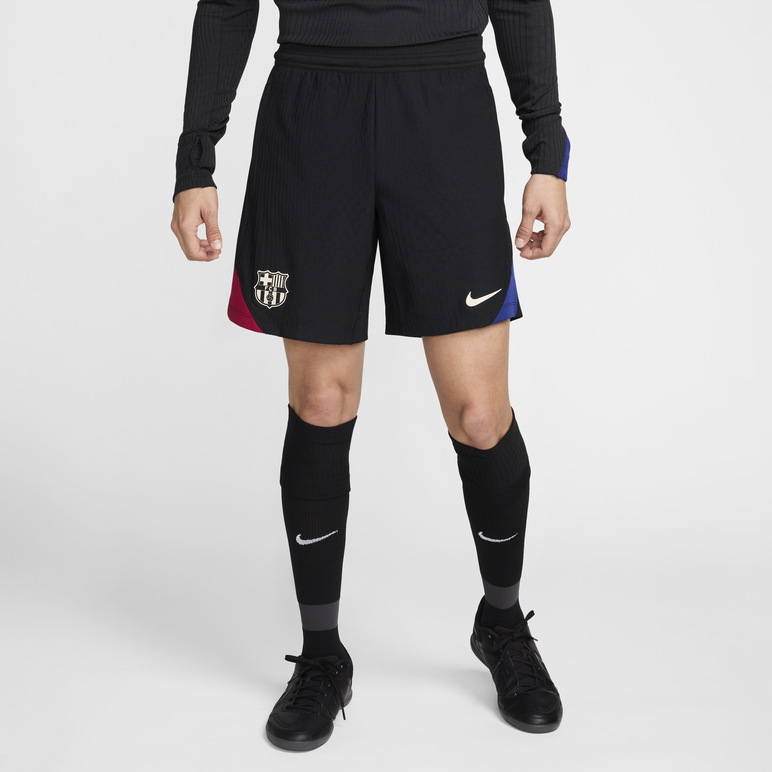 Short de foot en maille Nike Dri-FIT ADV FC Barcelona Strike Elite pour homme - Noir