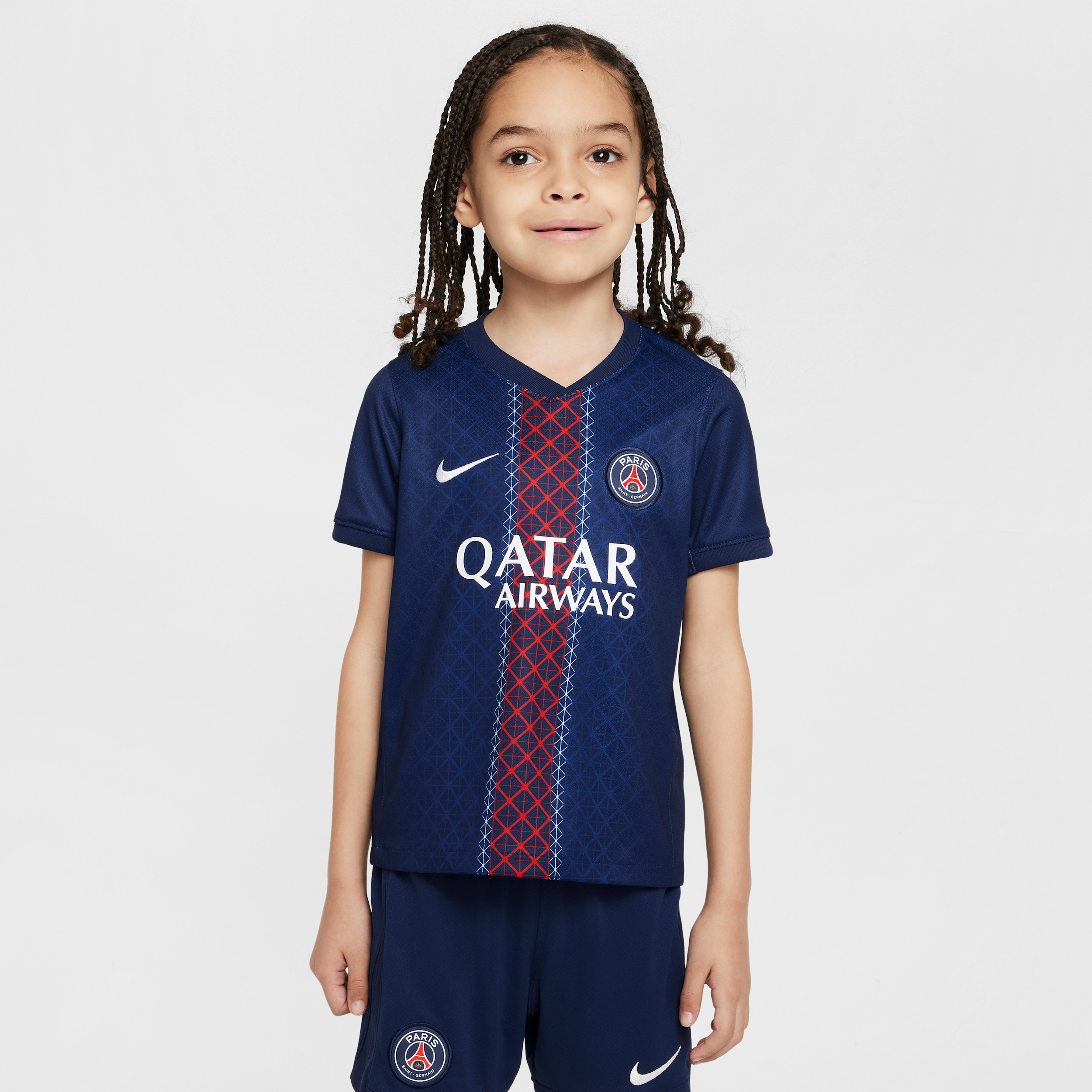 Thumbnail - Paris Saint-German 2025/26 Stadium Home dreiteiliges Nike Replika Fußballtrikot-Set (jüngere Kinder) - Blau