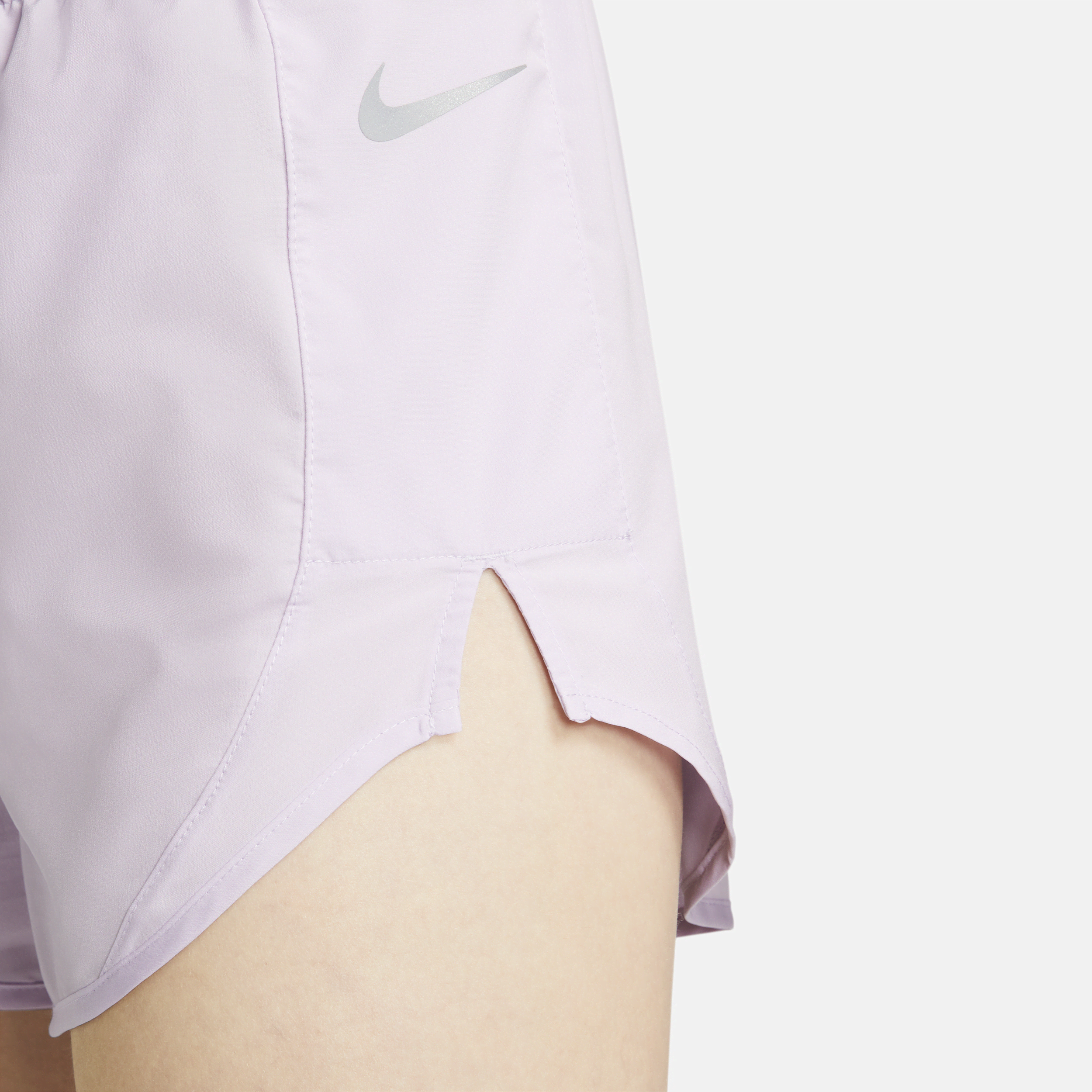 Nike Tempo Luxe Hardloopshorts voor dames (8 cm) Paars