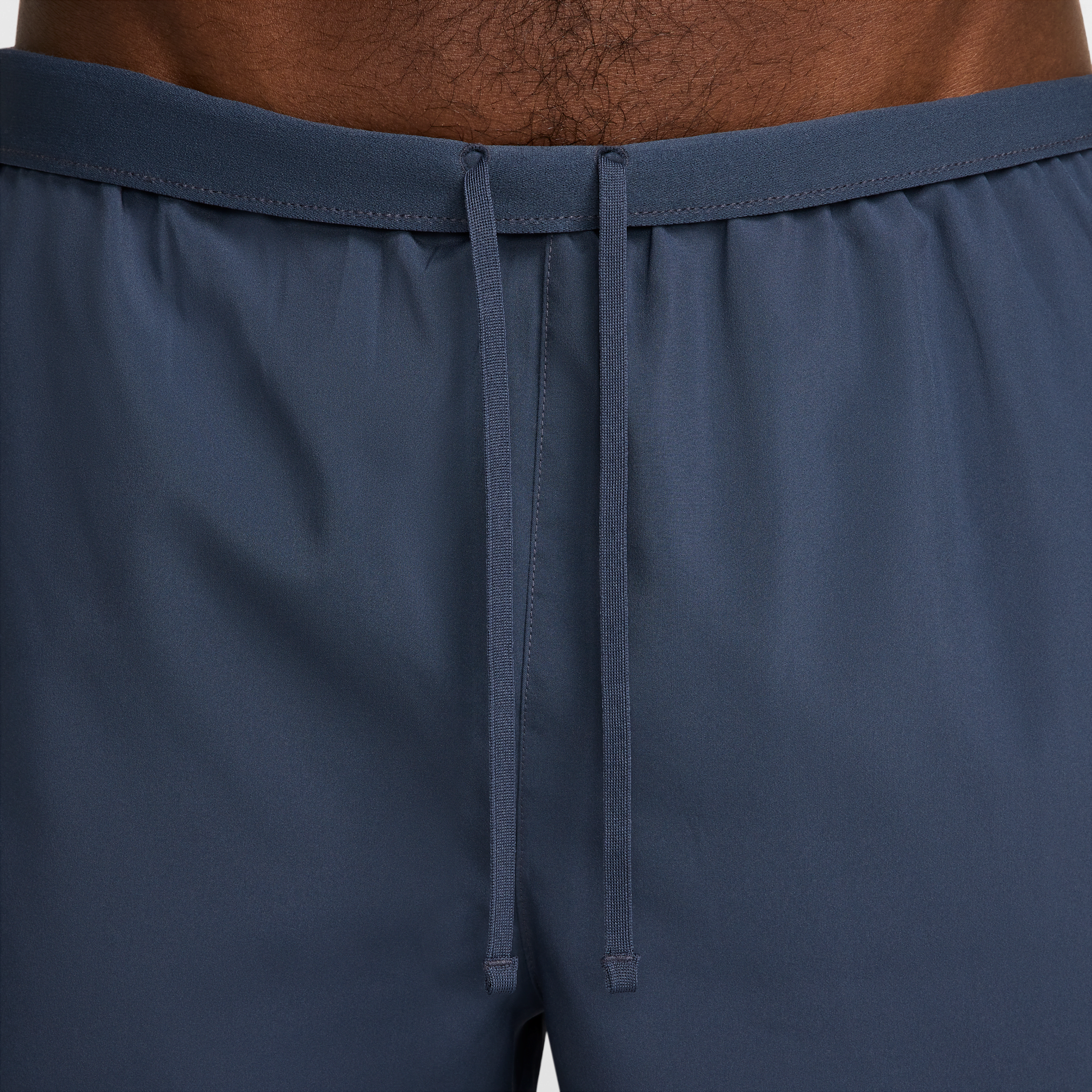 Short de running 2-en-1 18 cm Dri-FIT Nike Challenger pour homme - Bleu