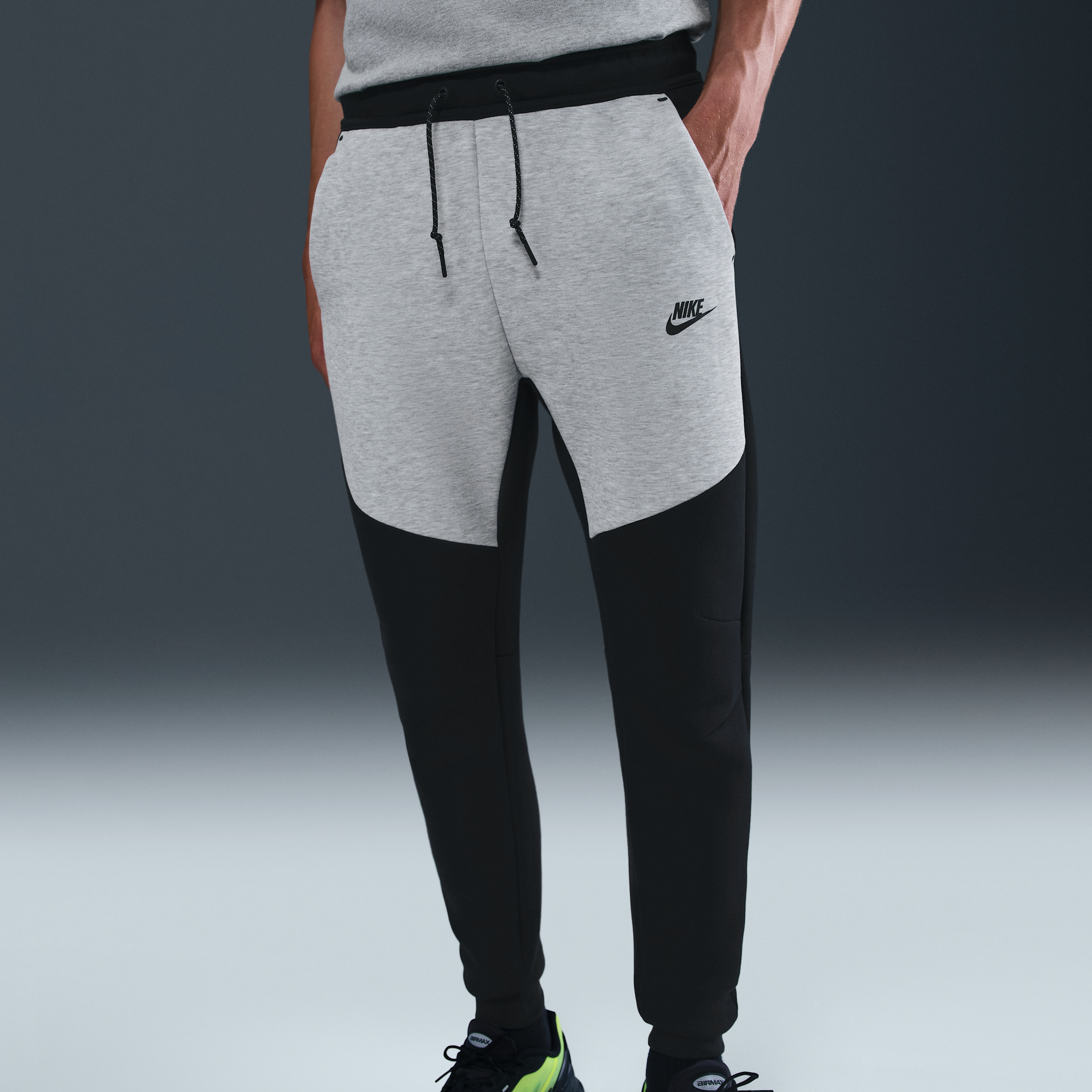 Pantalon de jogging en tissu Fleece Nike Tech pour homme - Noir