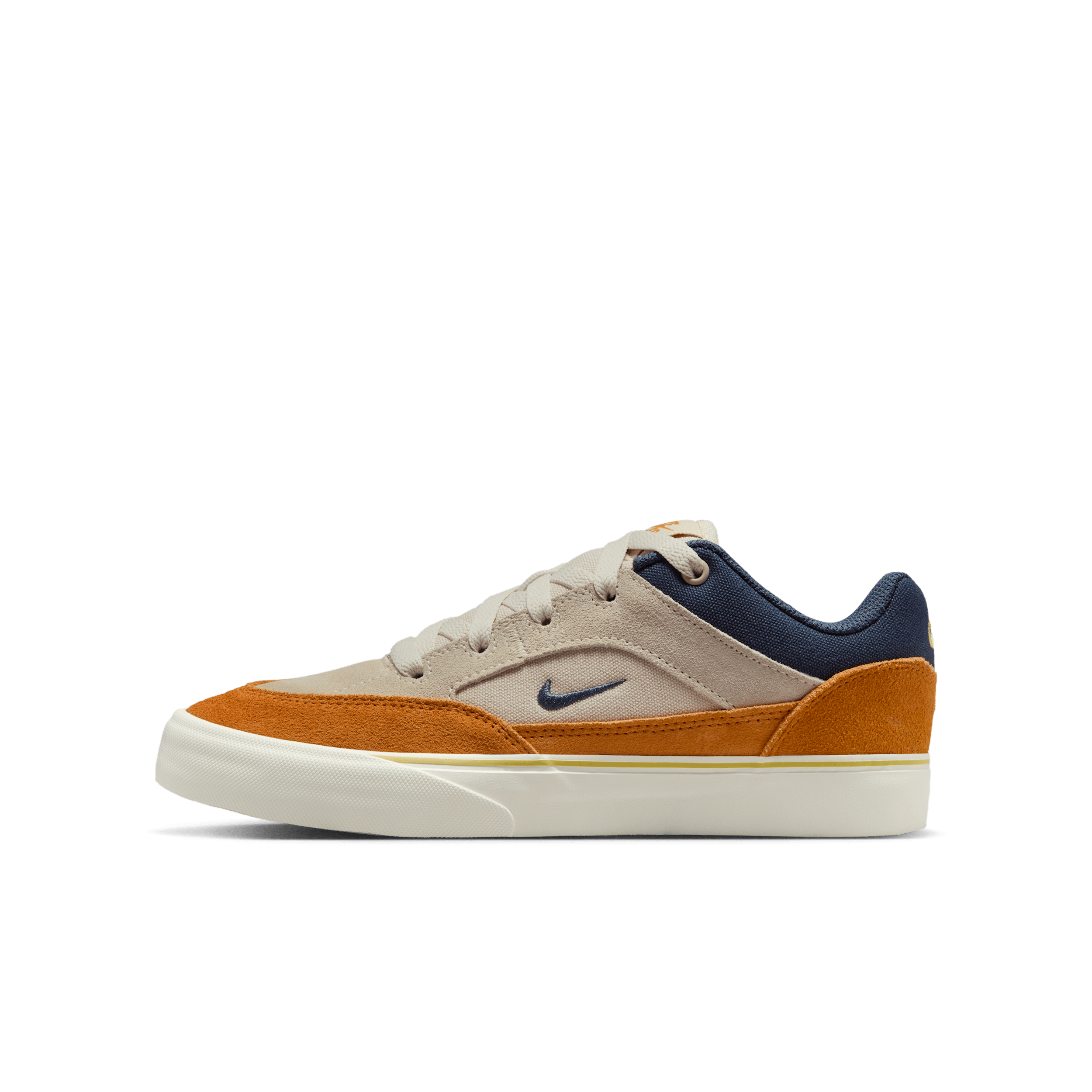 SKATE SHOES