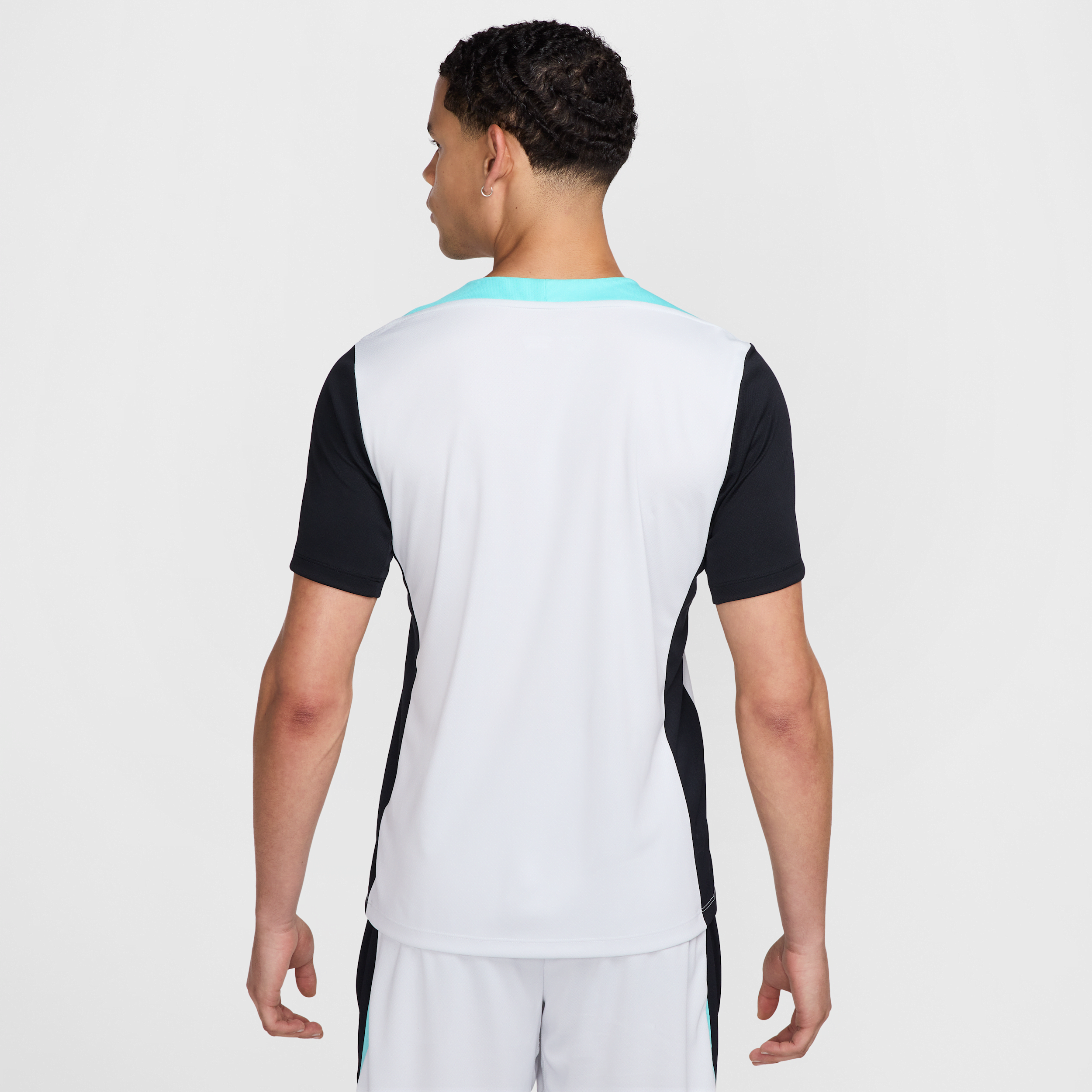 Haut de foot à manches courtes Dri-FIT Nike Strike pour homme - Gris