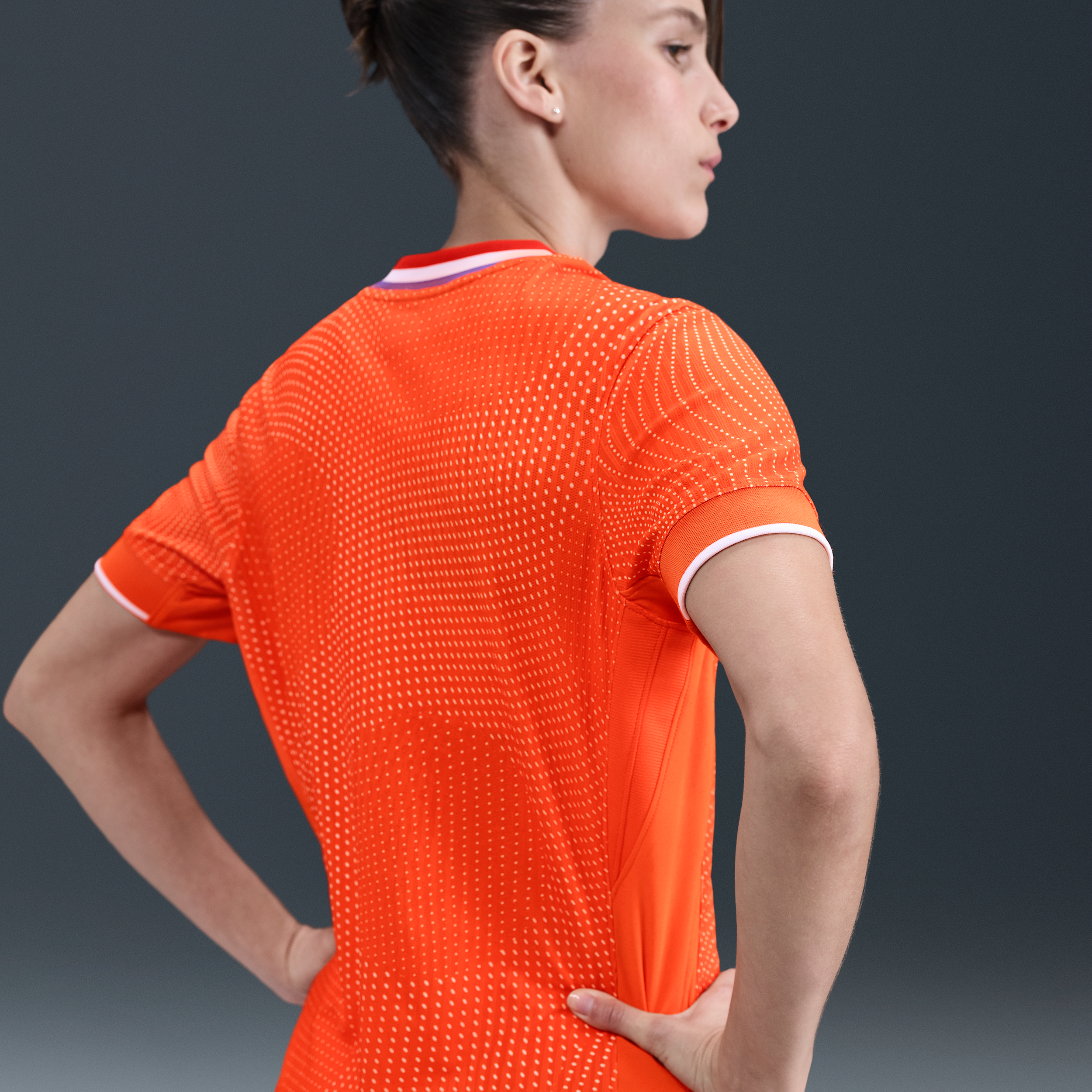 Thumbnail - Niederlande 2025 Match Home (Frauenteam) Nike Authentic Dri-FIT ADV Fußballtrikot (Damen) - Orange