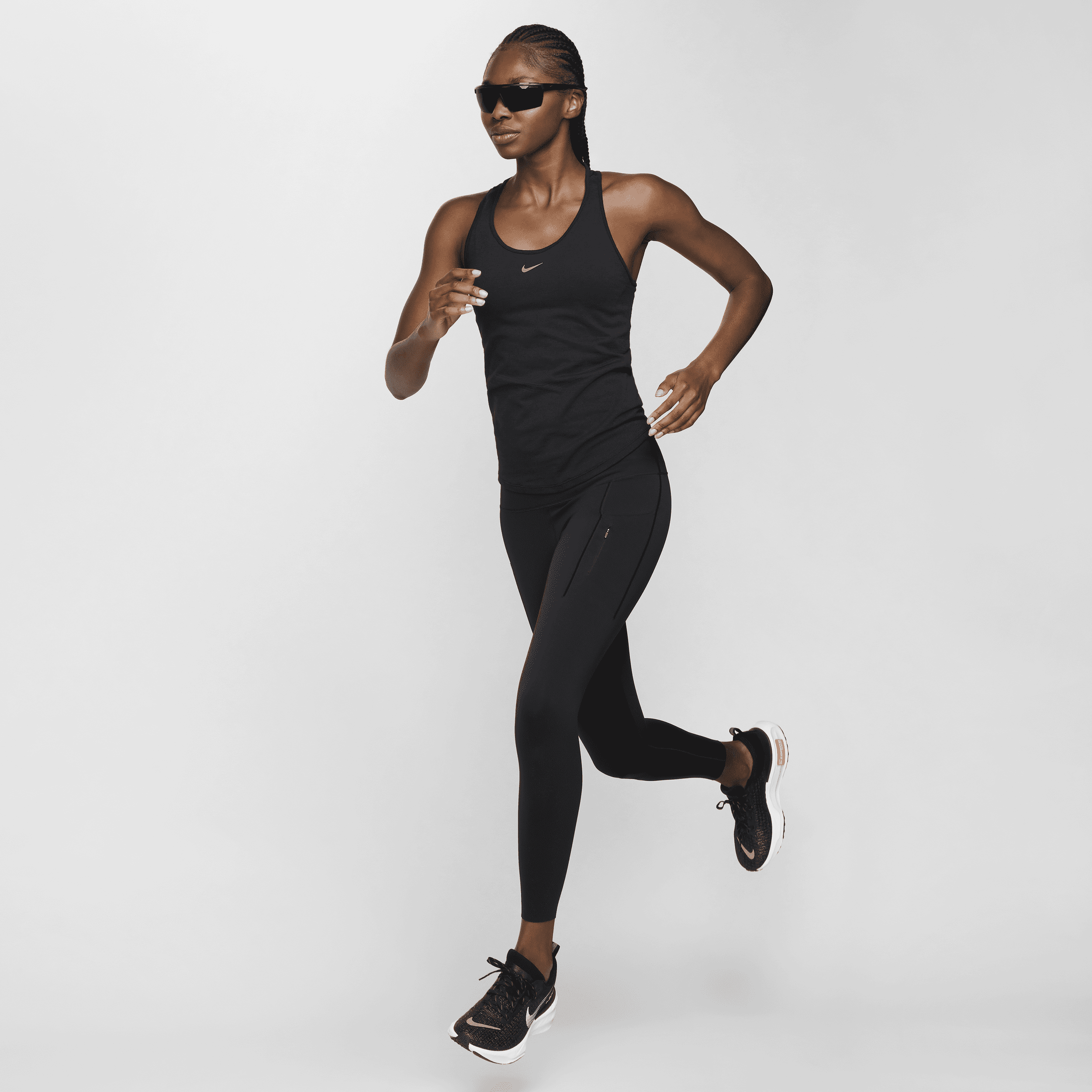 Nike Swift Dri-FIT wollen hardlooptanktop voor dames Zwart