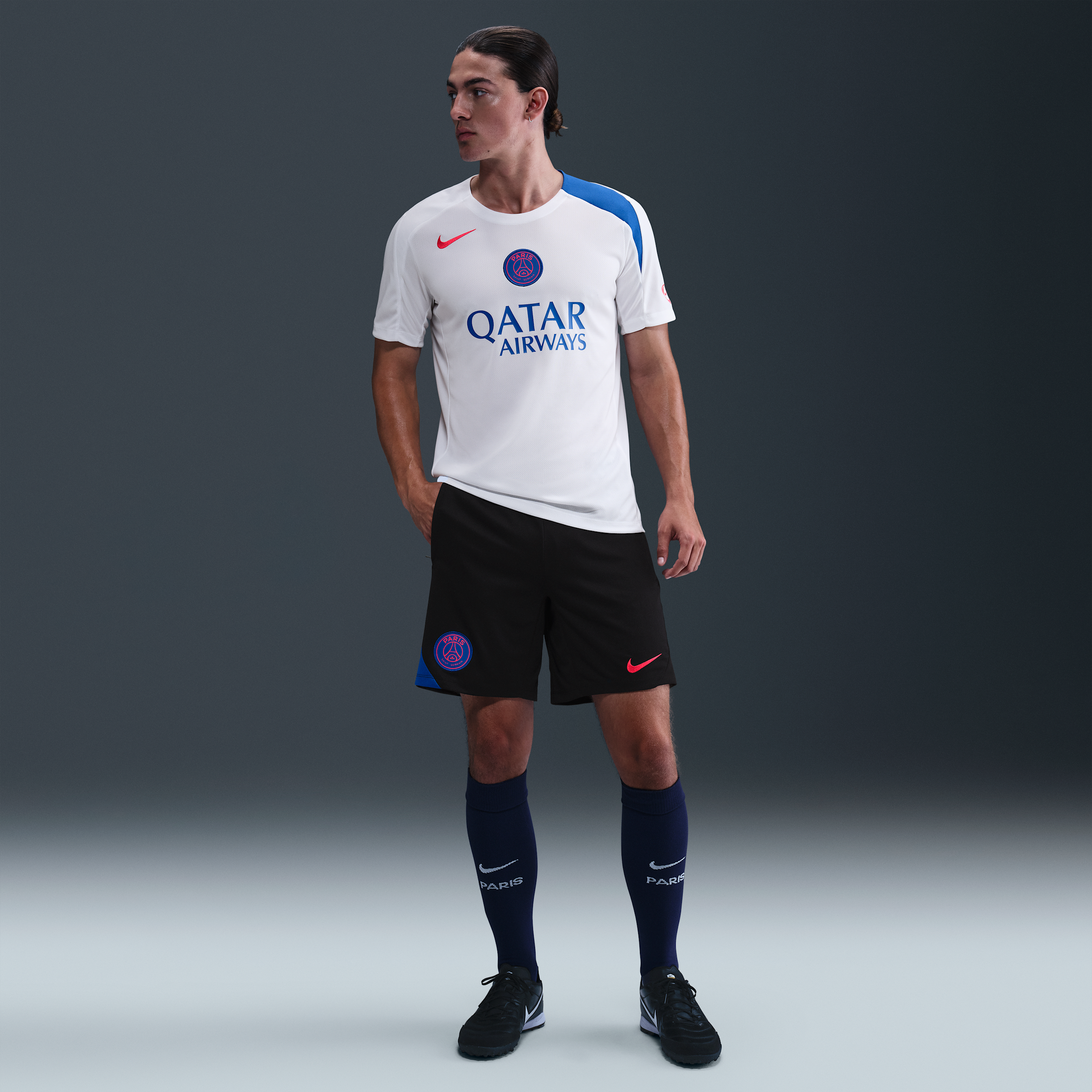 Nike Paris Saint-Germain Strike Derde Total 90 knit voetbalshorts met Dri-FIT voor heren Zwart