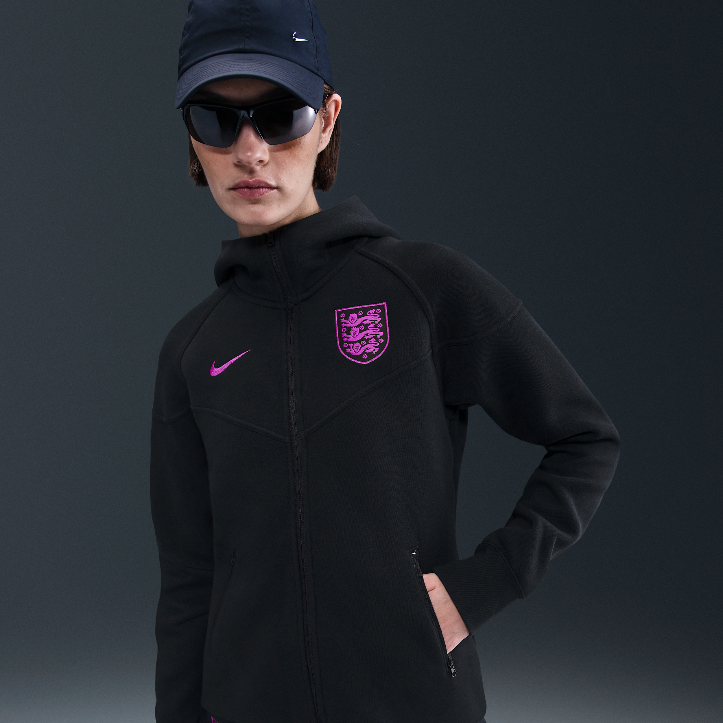 England Tech Windrunner Womens Nike Football Fleece Full-Zip Hoodie - Black - Cotton/Polyester