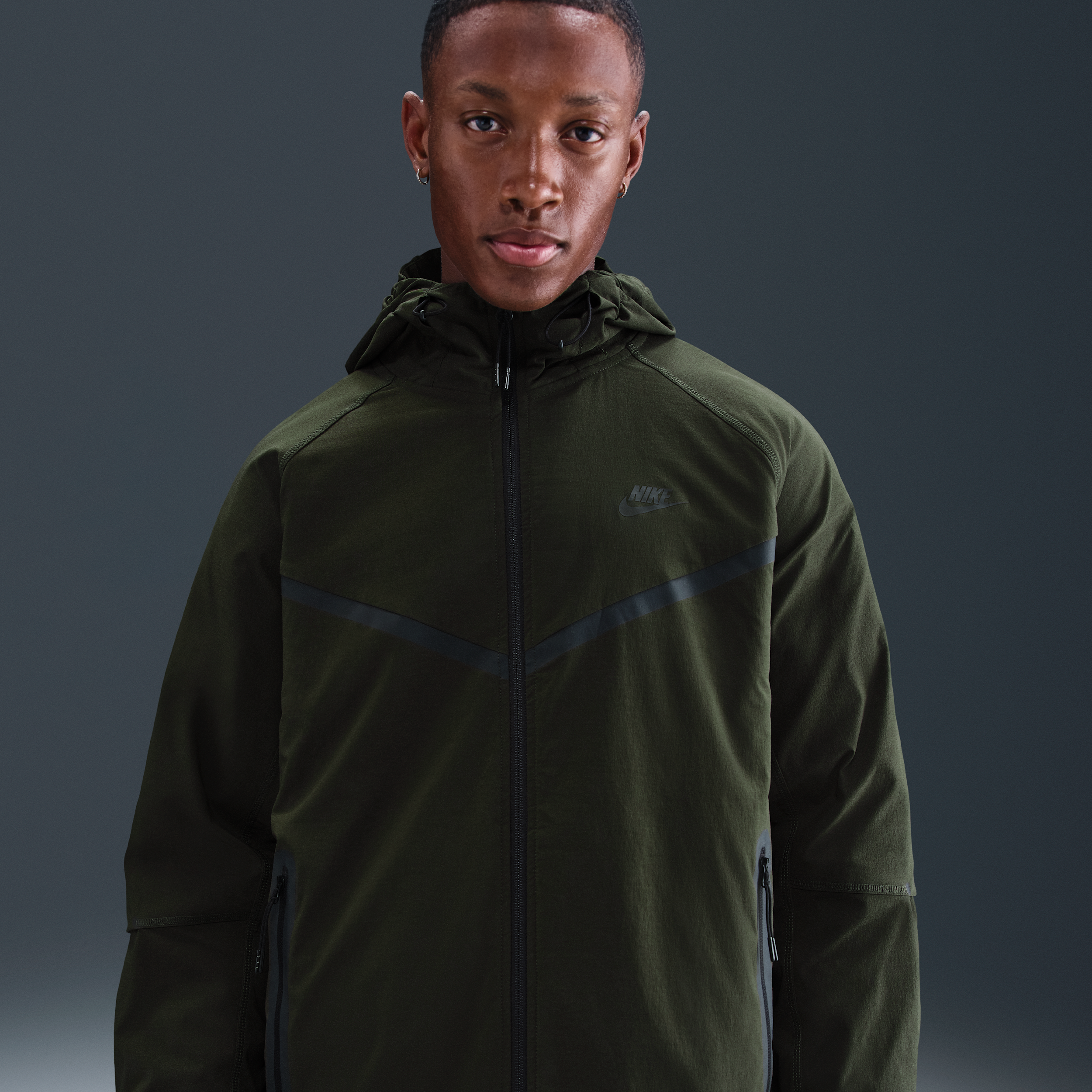 Thumbnail - Nike Tech Webjacke (Herren) - Grün