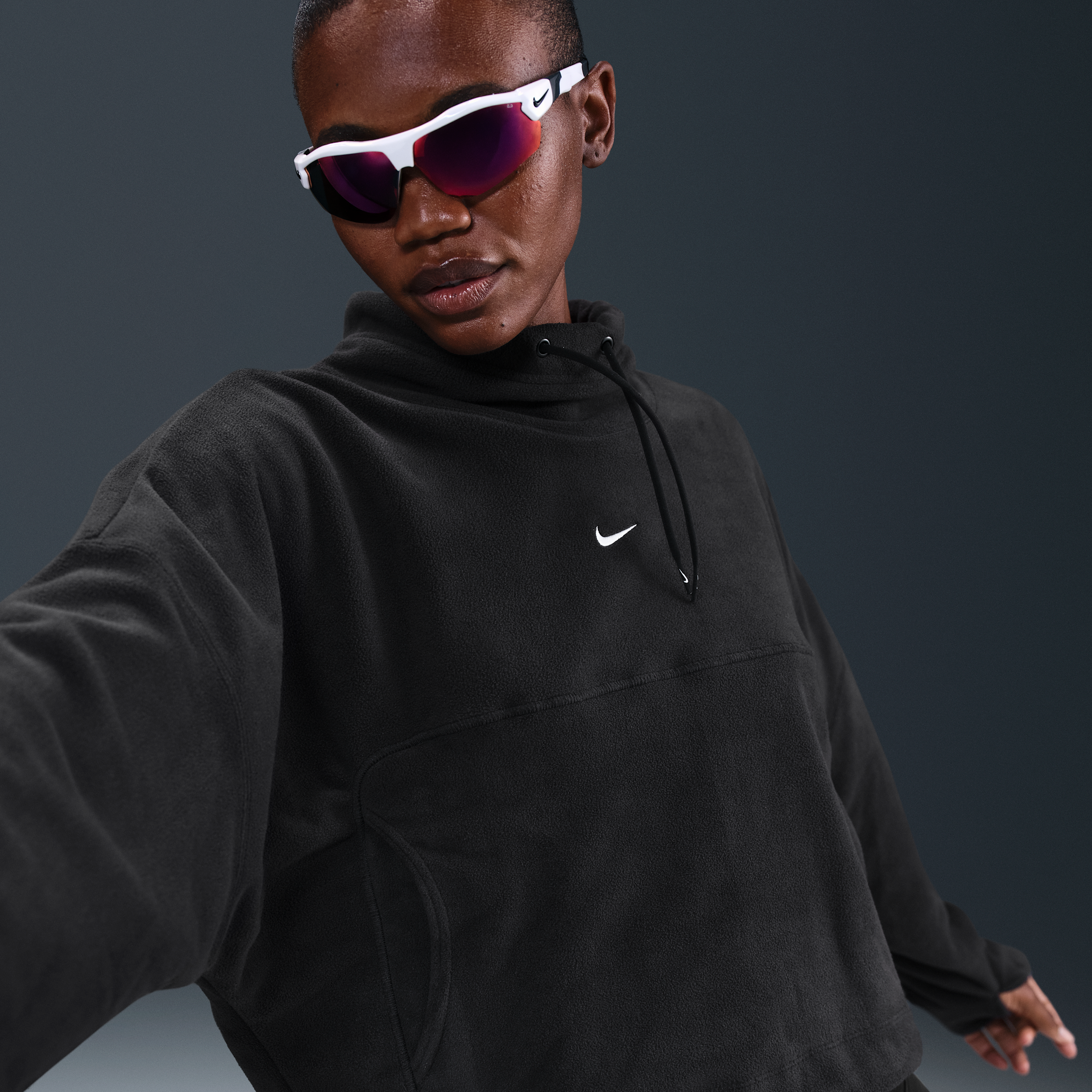 Thumbnail - Nike One Therma-FIT-Oberteil (Damen) - Schwarz