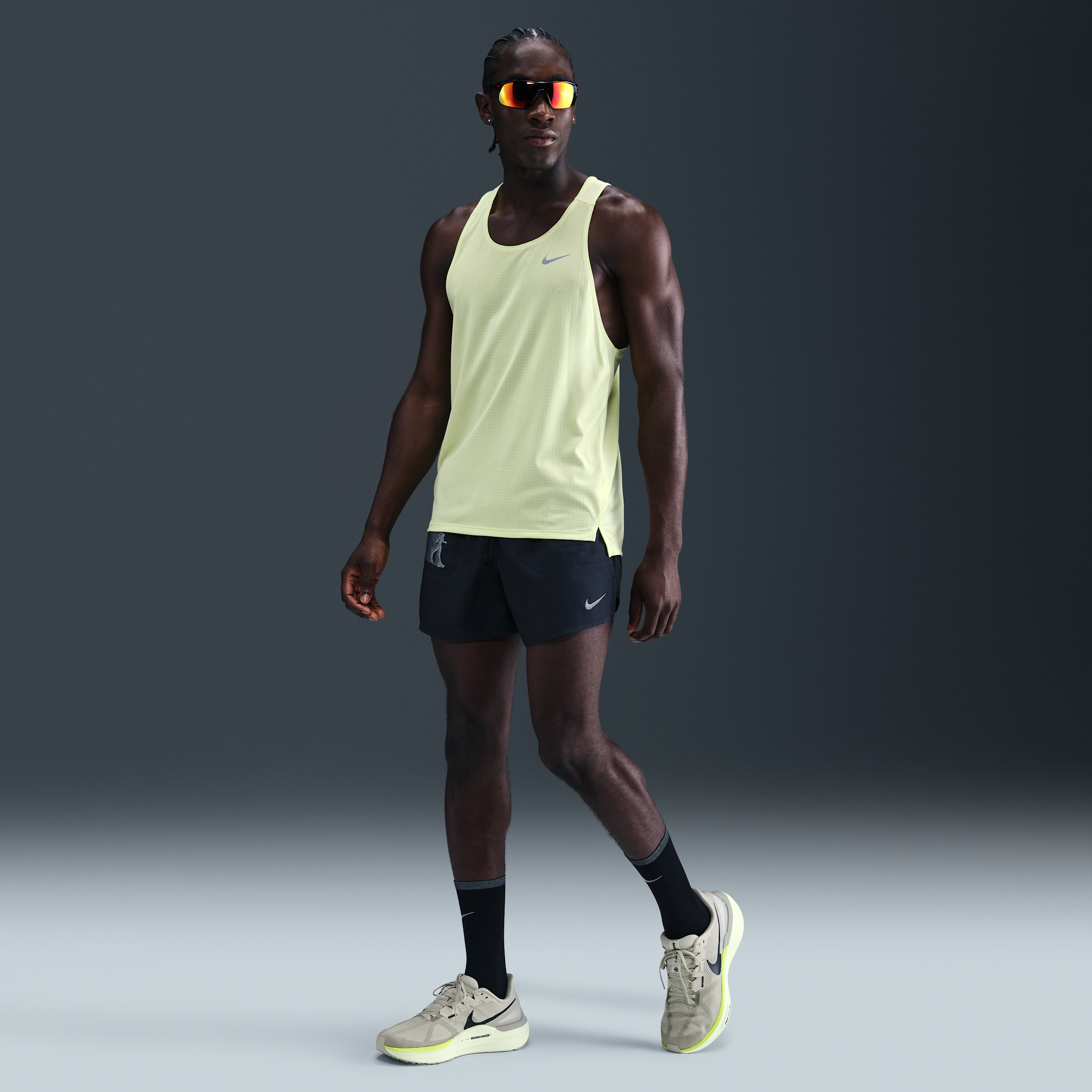 Thumbnail - Nike Stride Dri-FIT-Laufshorts mit Futter für Herren (ca. 12,5 cm) - Schwarz
